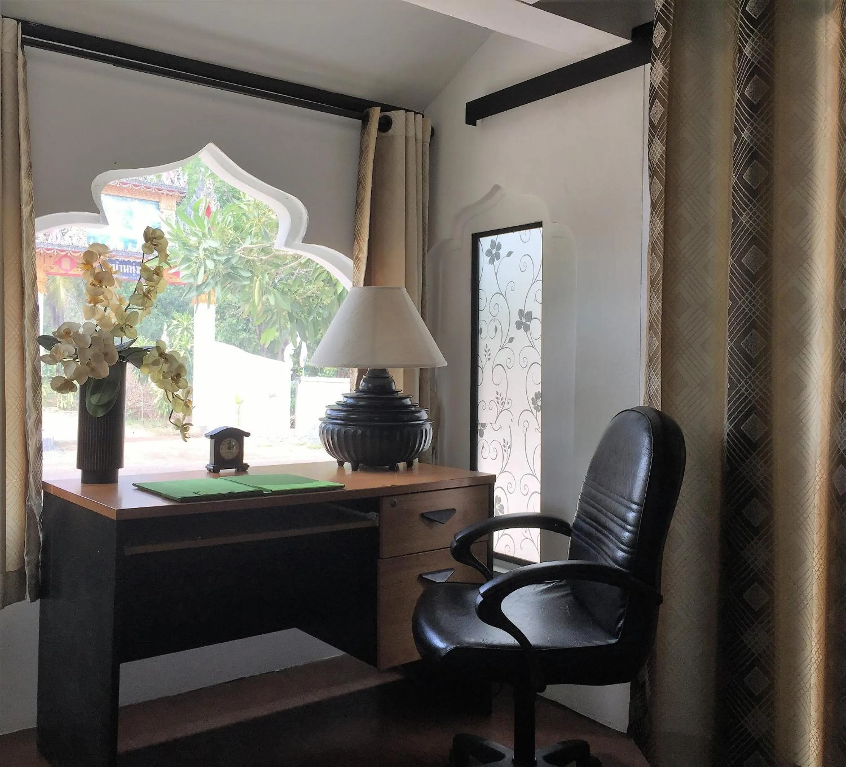 Seating area in Phu View Hideaway