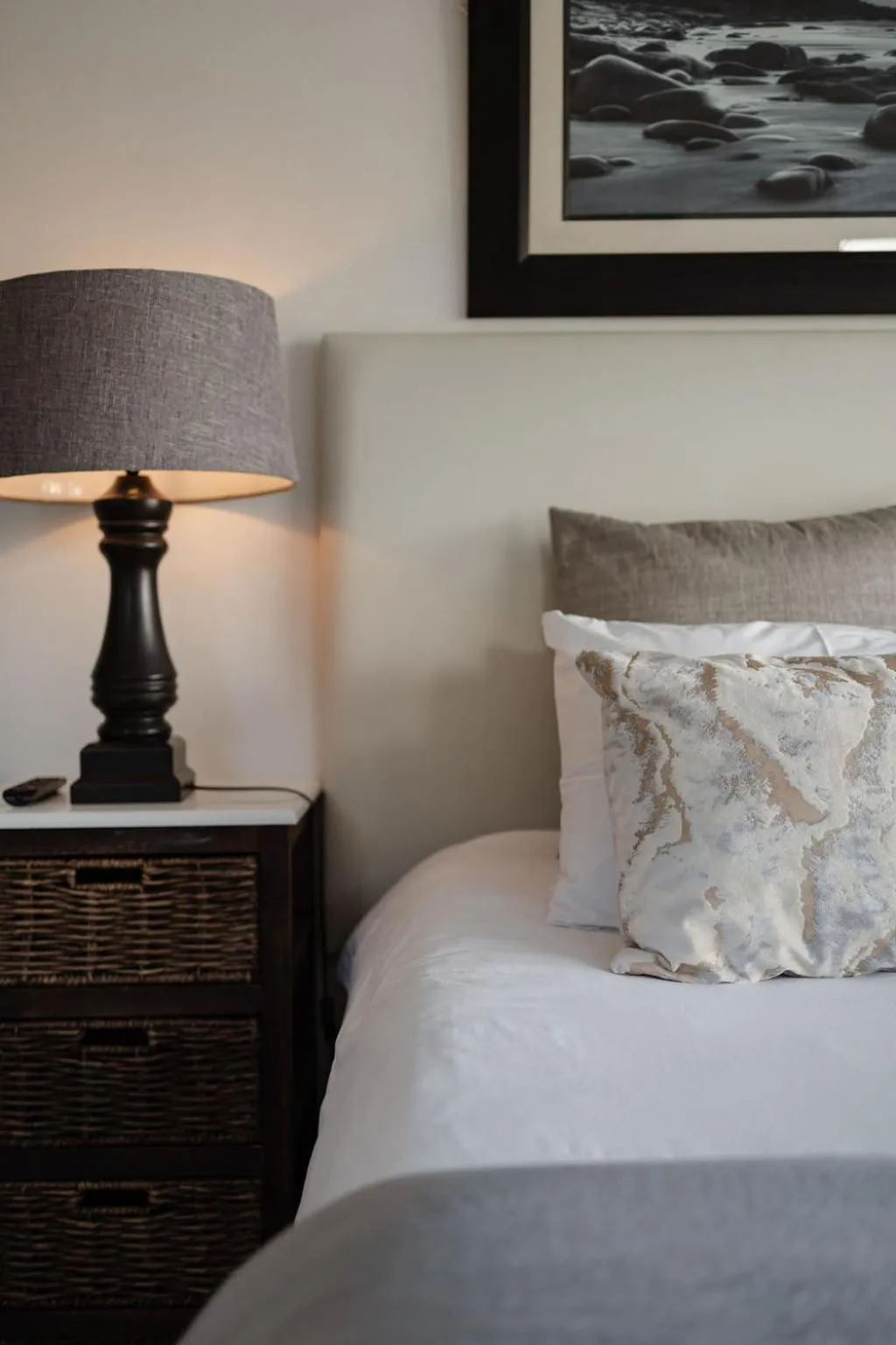 Bed in Radium Hall Guest House