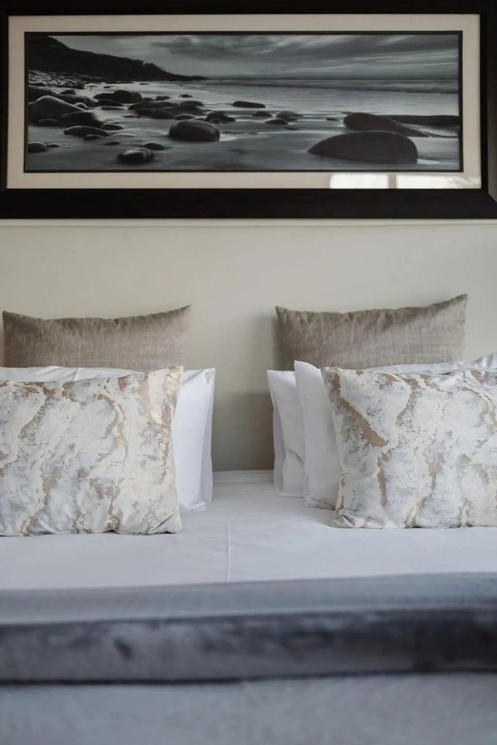 Bed in Radium Hall Guest House