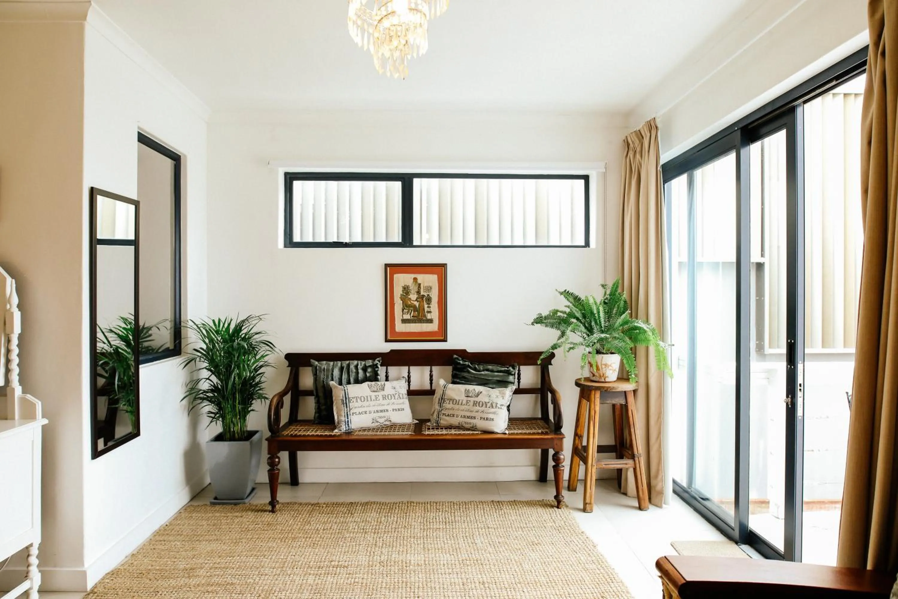 Living room in Radium Hall Guest House