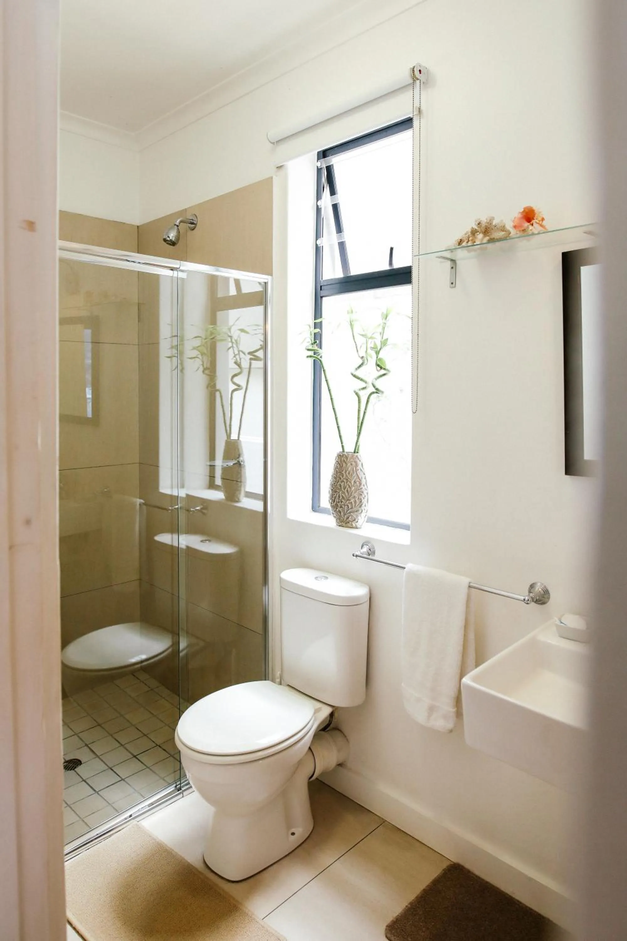 Bathroom in Radium Hall Guest House
