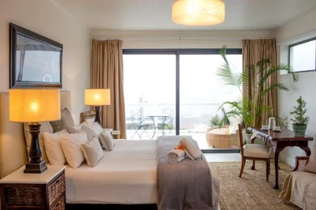 Photo of the whole room, Bed in Radium Hall Guest House