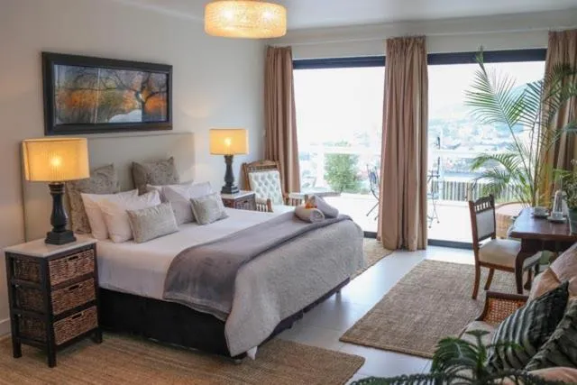 Bed in Radium Hall Guest House