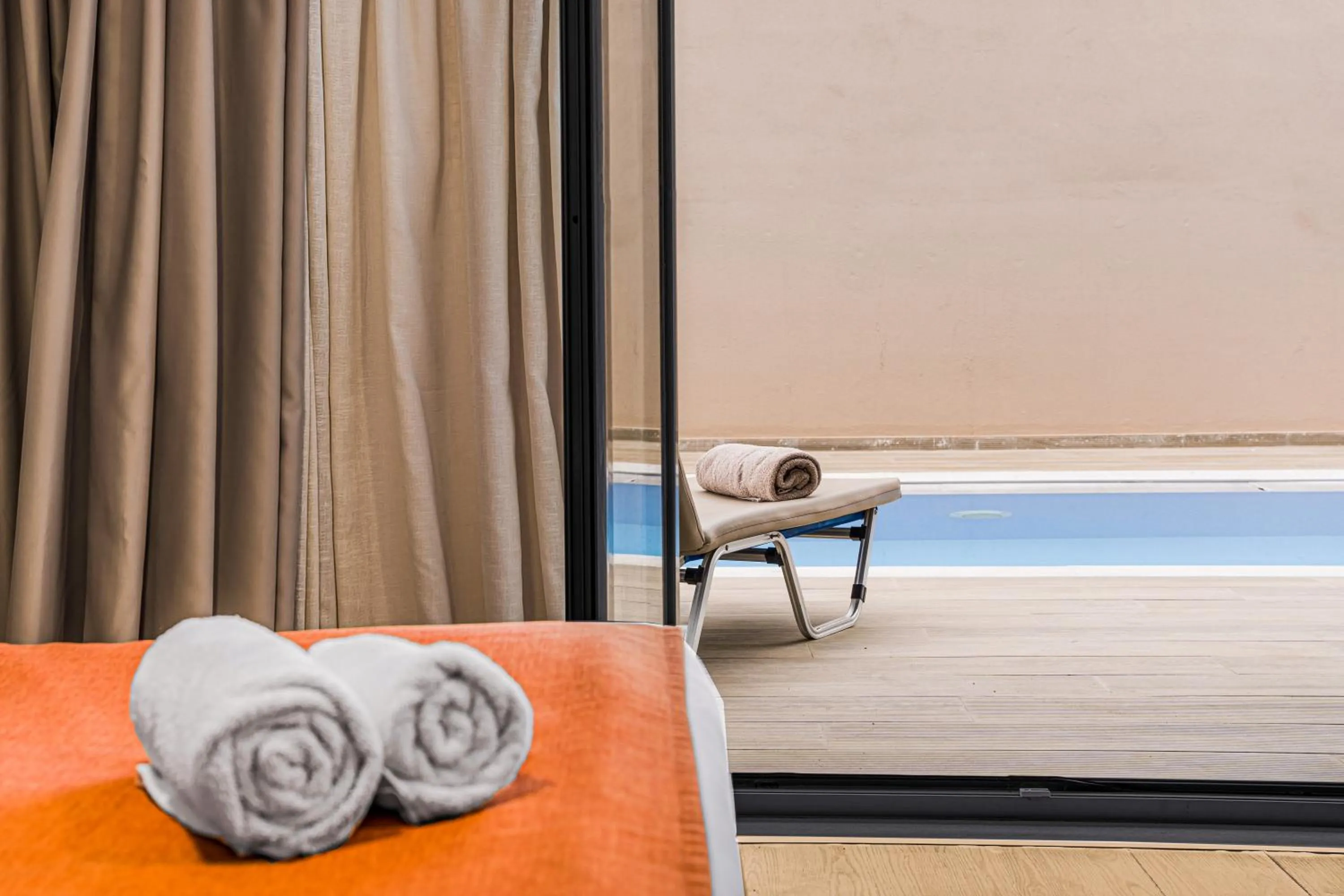 Bed in Panorama Village Hotel