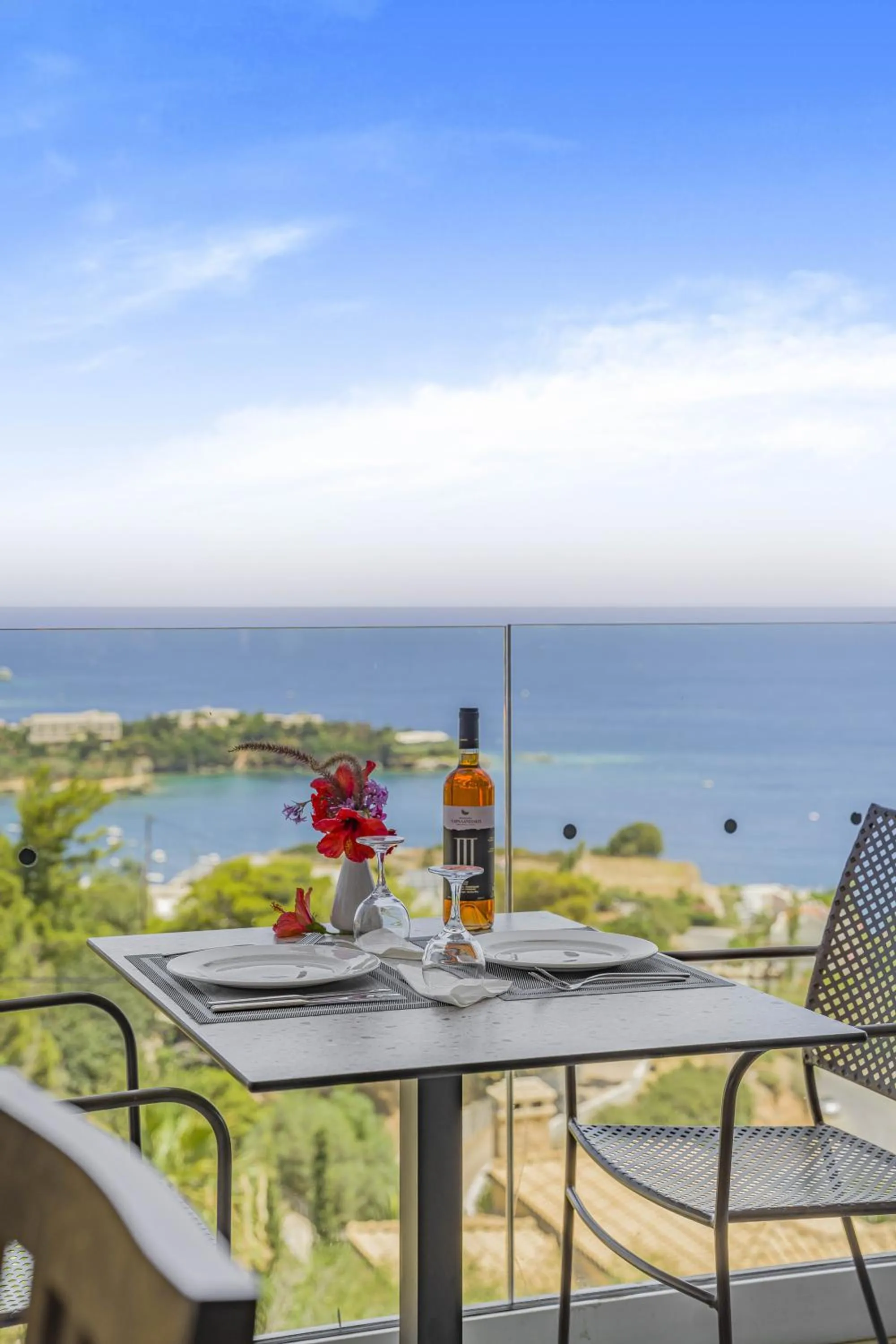 Restaurant/places to eat in Panorama Village Hotel