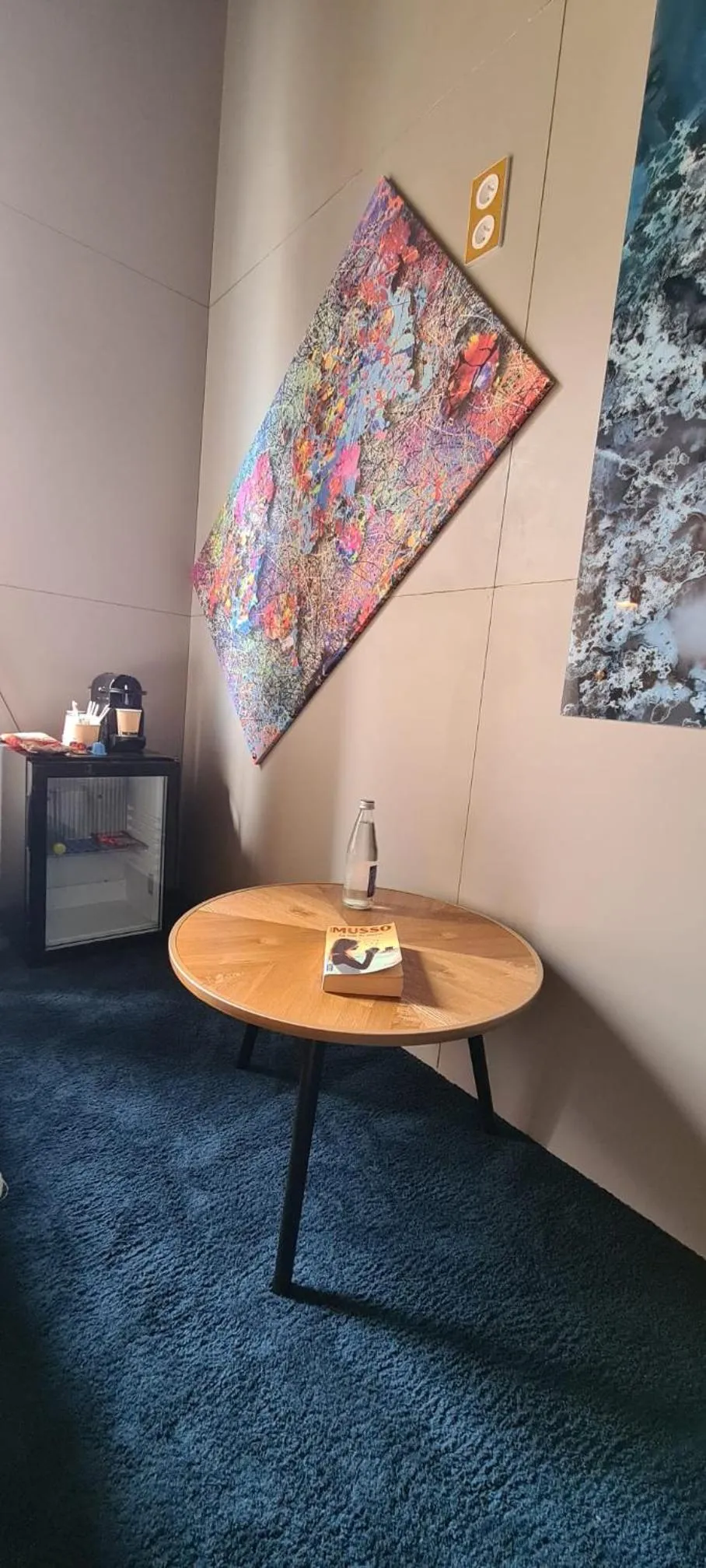 Decorative detail in Hôtel les 4 éléments