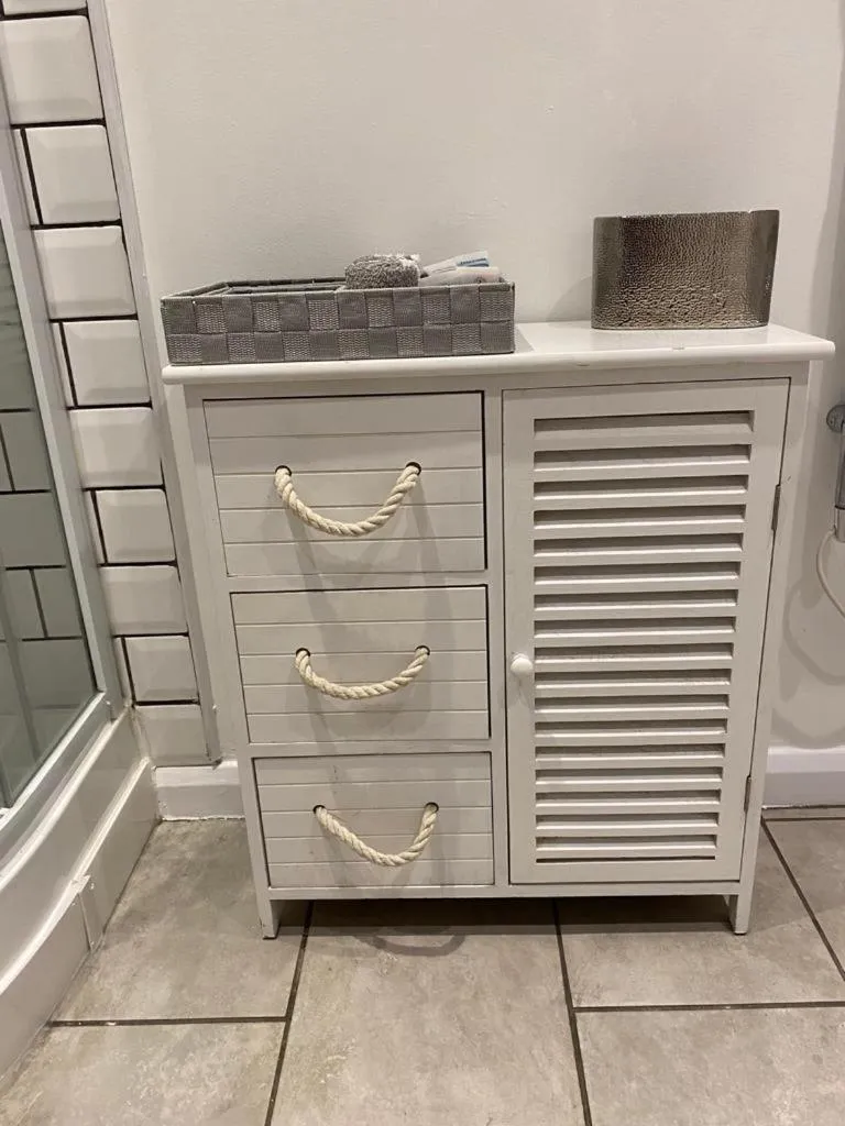 Bathroom in Star Apartment Ipswich, A Hidden Gem near the Waterfront