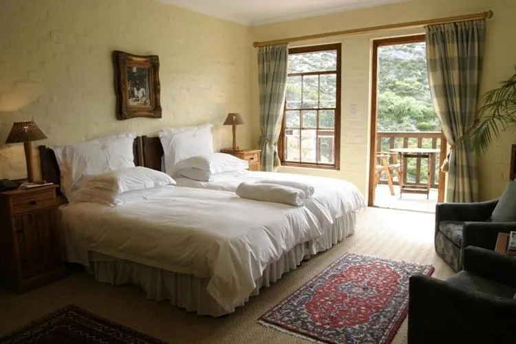 Bed in Agulhas Country Lodge