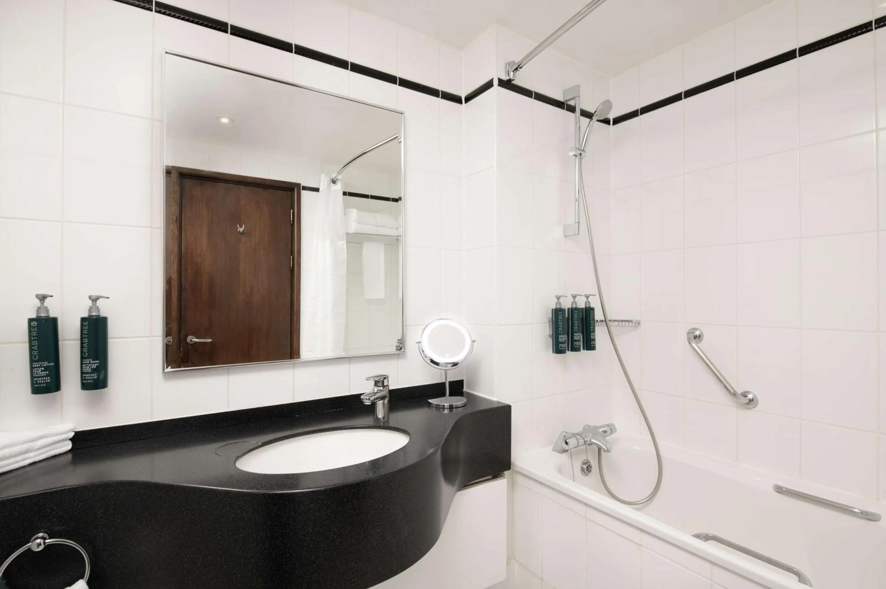 Bathroom in Hilton London Metropole