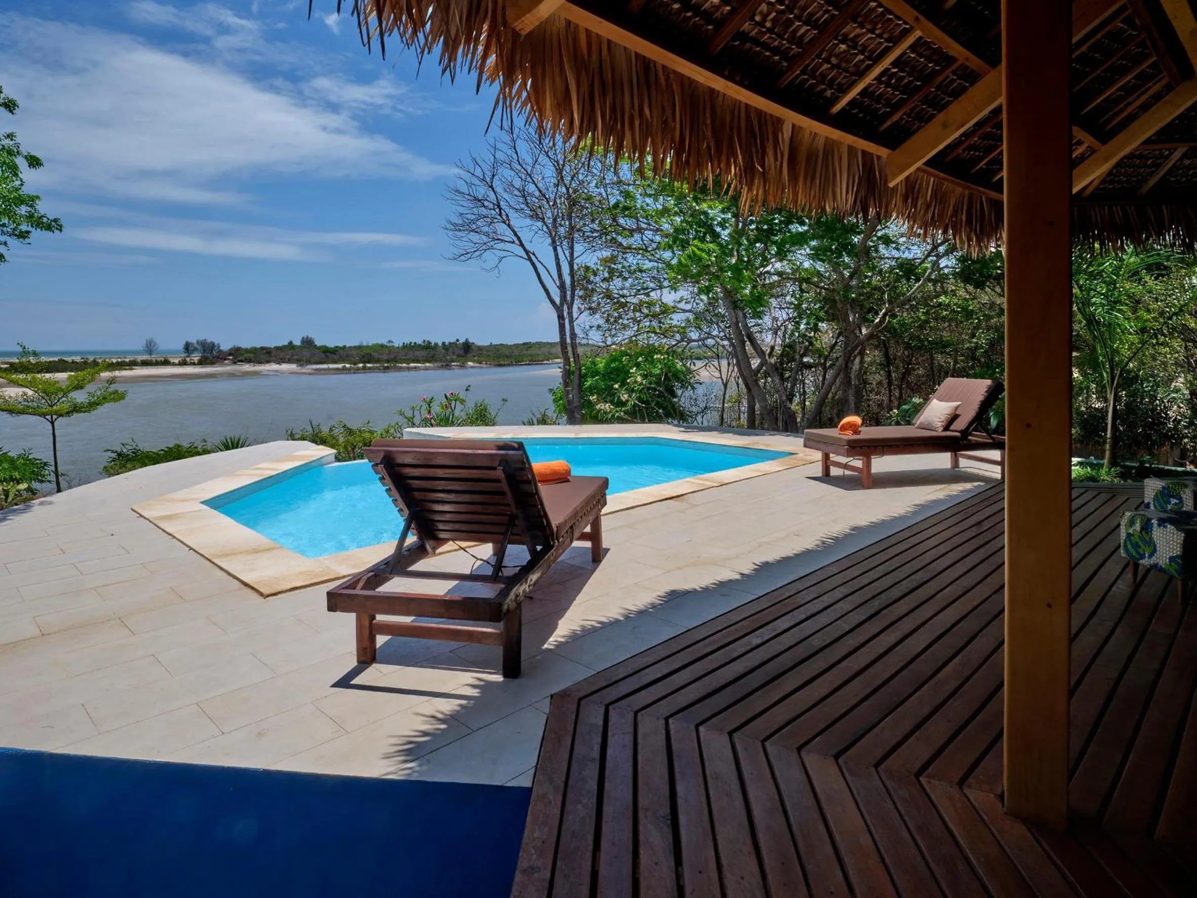 sunbed in Antsanitia Resort