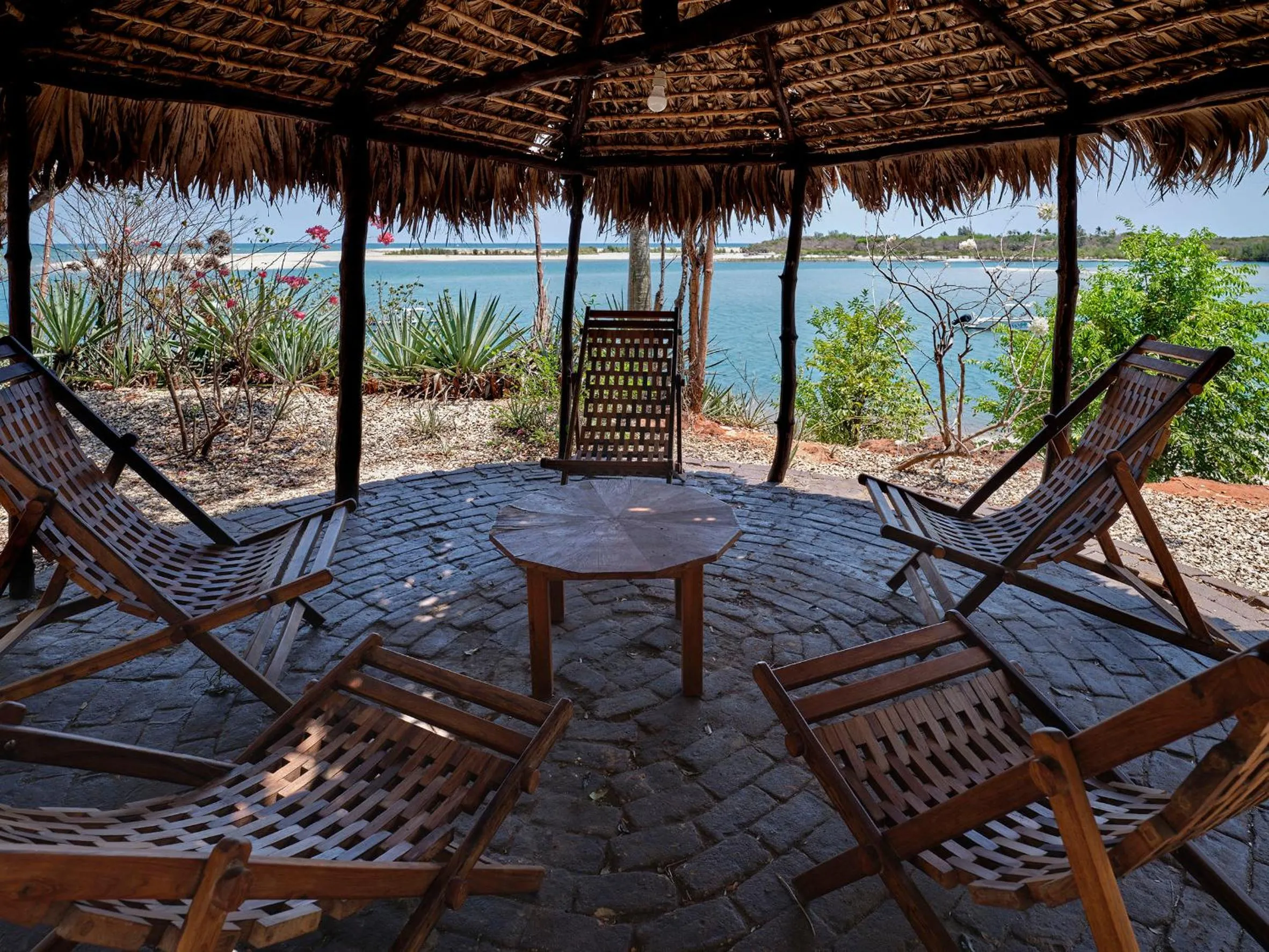 Seating area in Antsanitia Resort