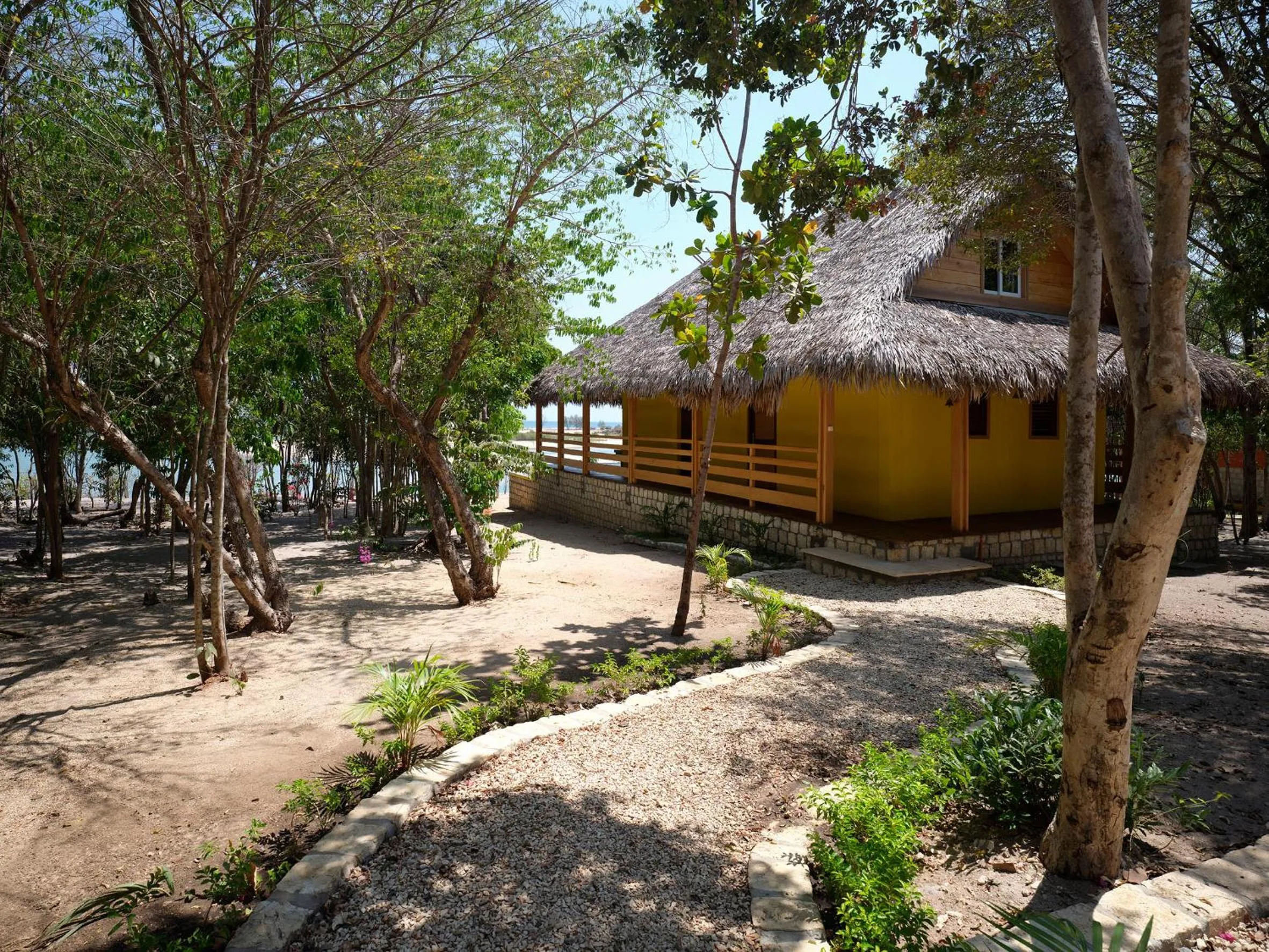 Garden in Antsanitia Resort