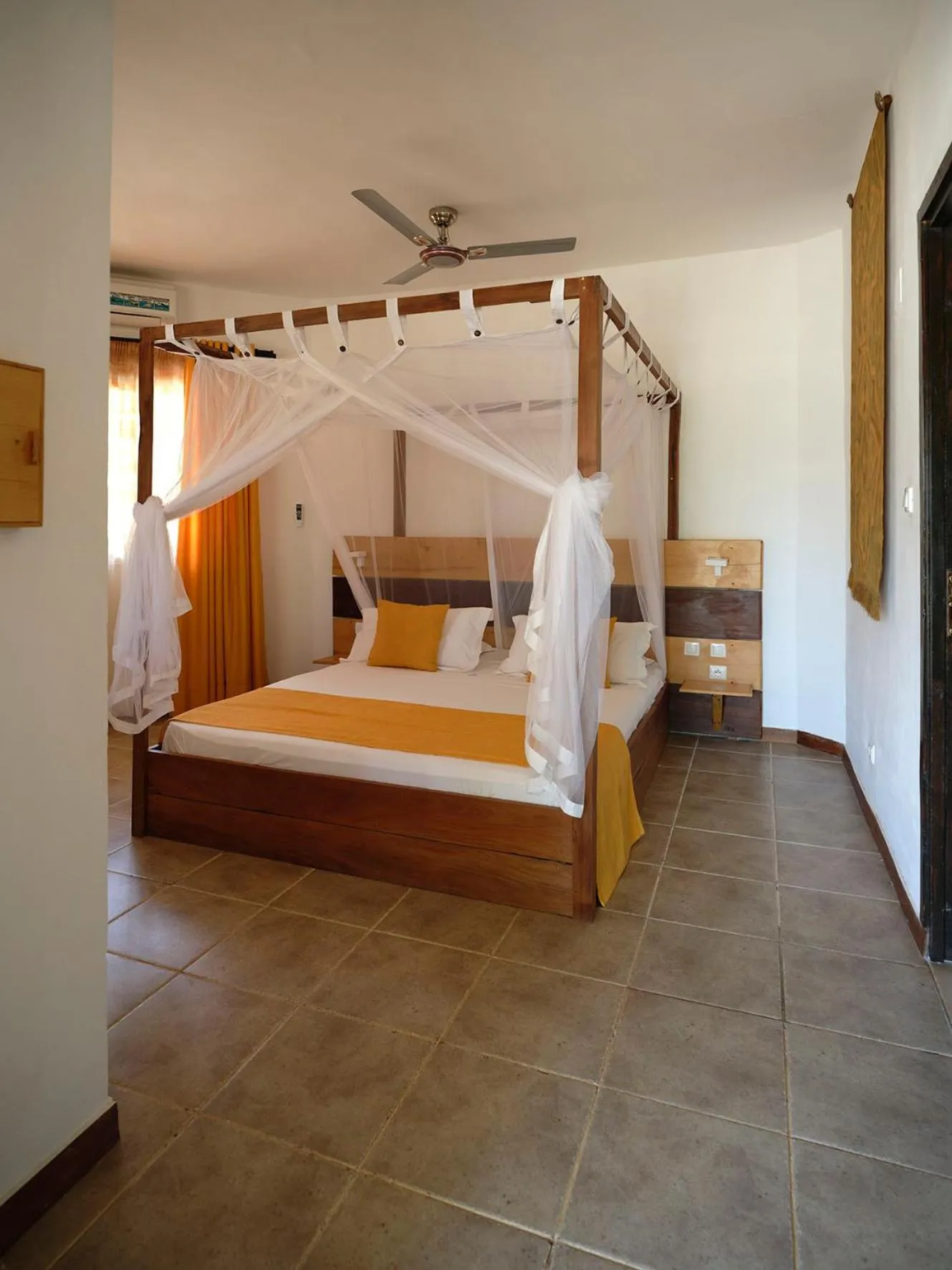 Bedroom, Bed in Antsanitia Resort