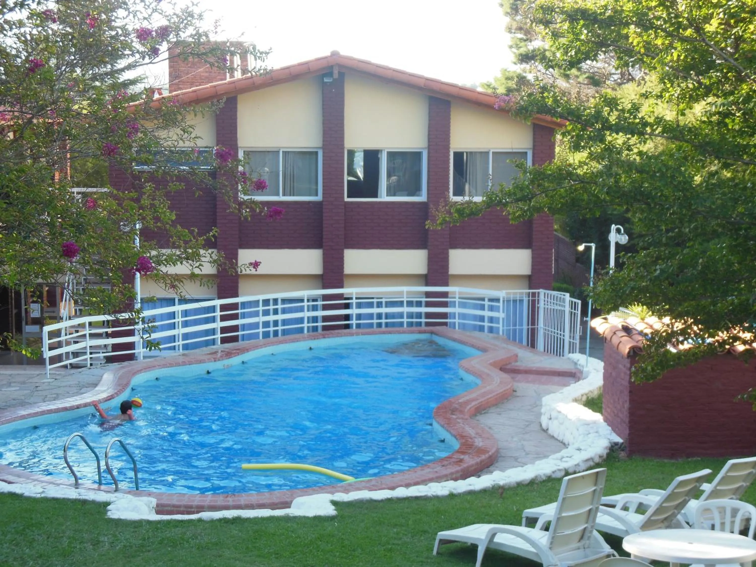 Swimming pool in Hotel Aoma Villa Carlos Paz