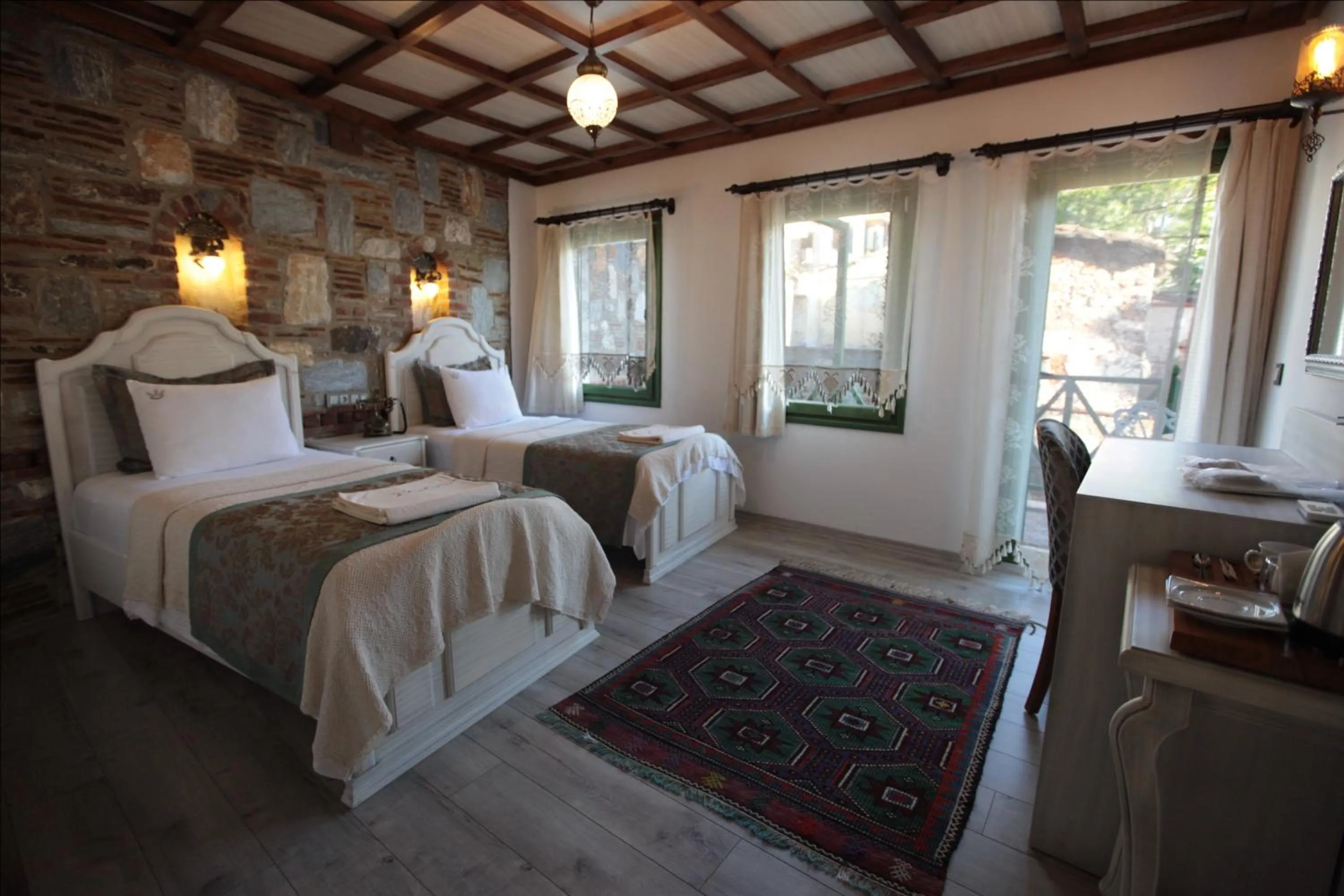 Bed in Celsus Boutique Hotel
