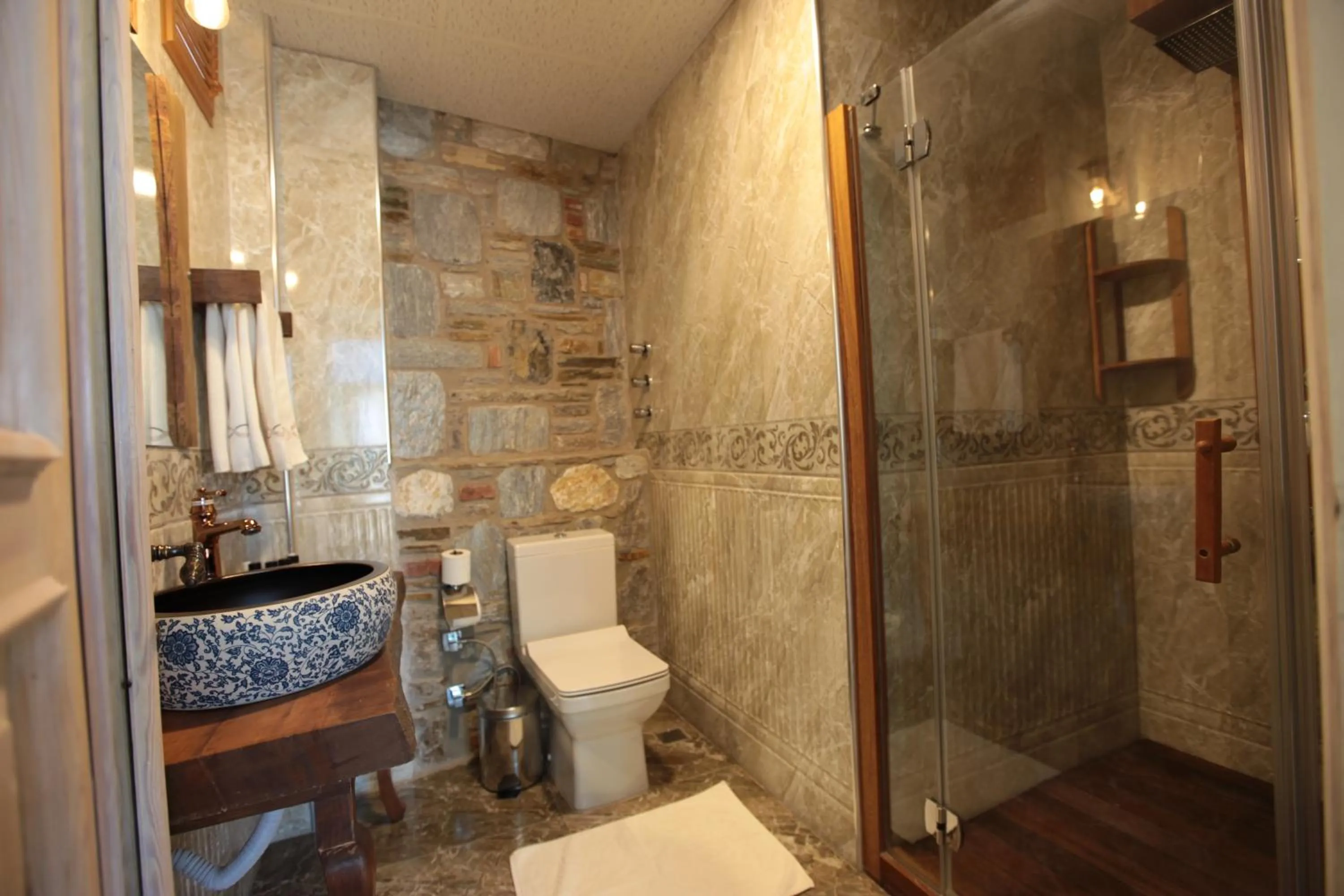 Bathroom in Celsus Boutique Hotel