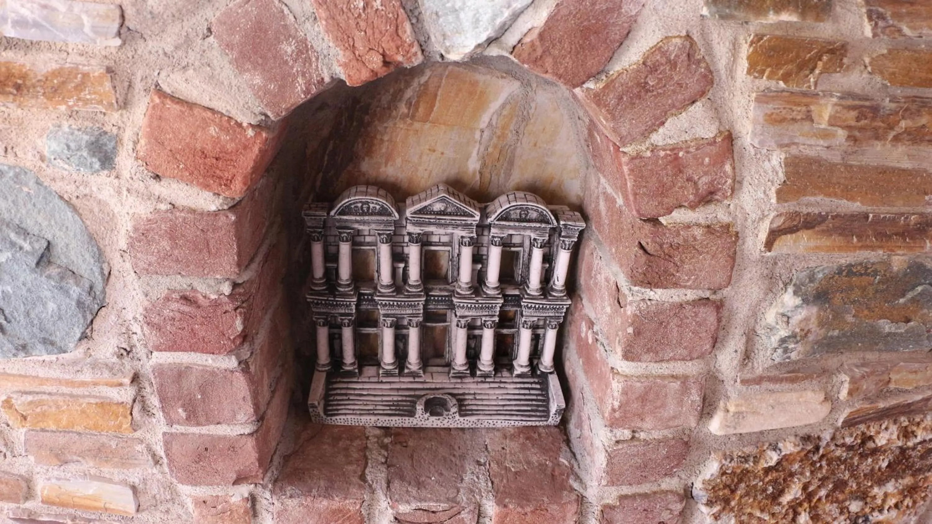 Decorative detail in Celsus Boutique Hotel