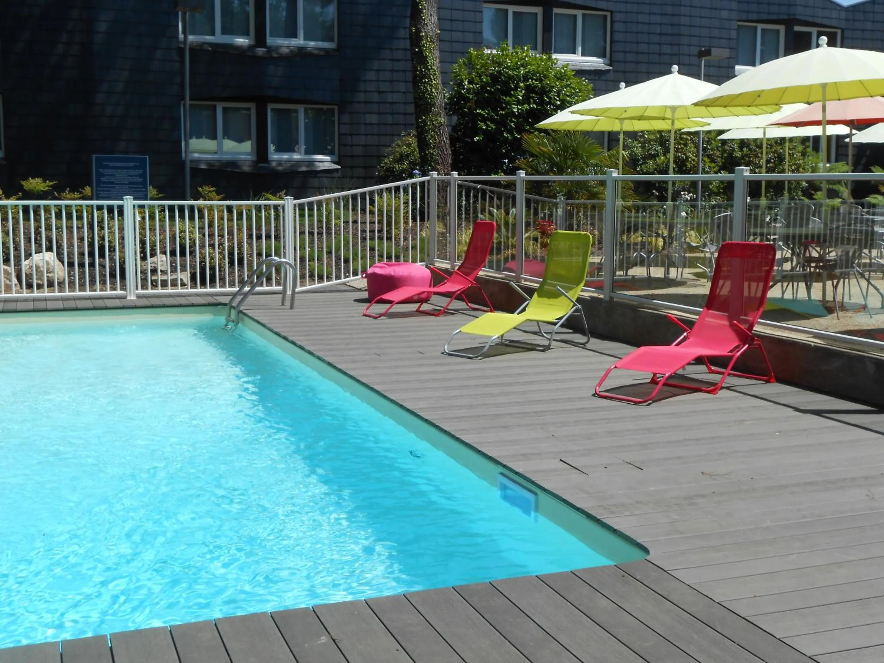 Swimming pool in Lorient Résidence