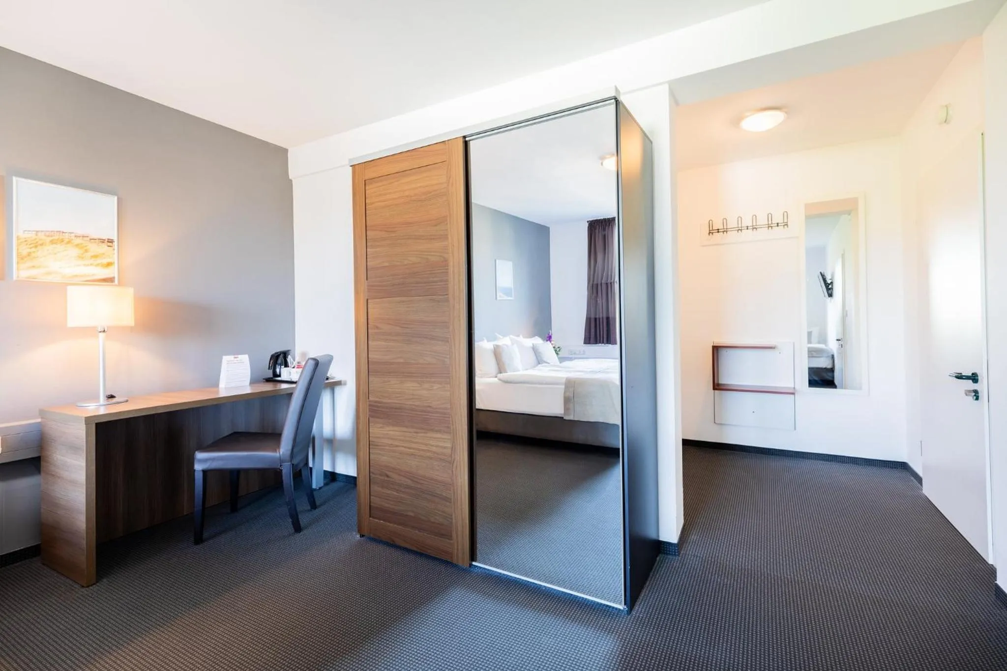 Photo of the whole room, Bed in Hotel Aviva