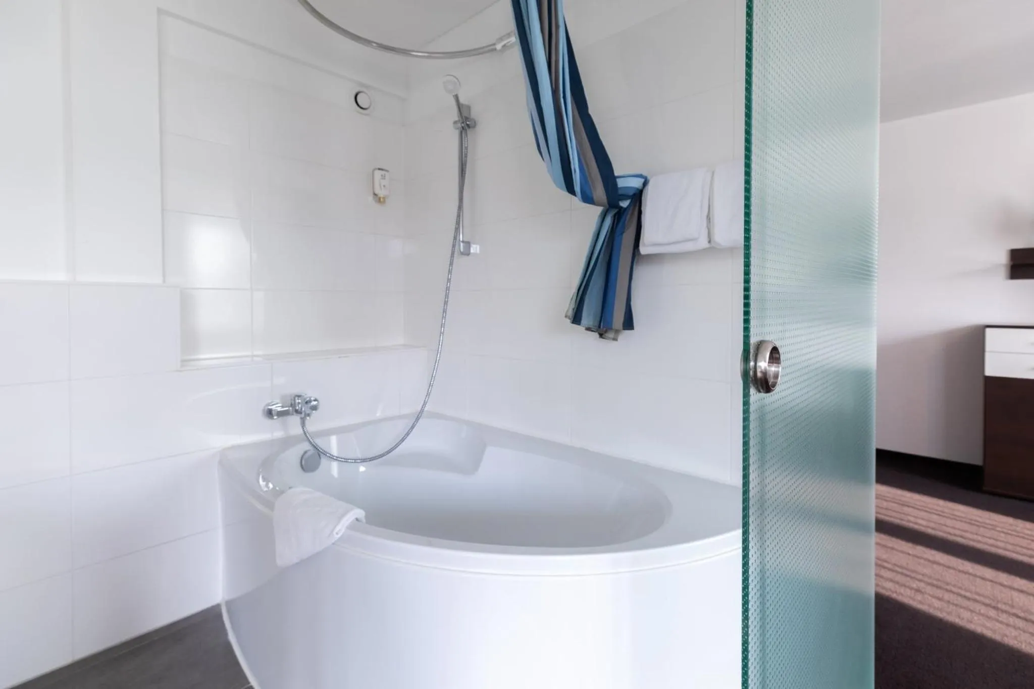 Bathroom in Hotel Aviva