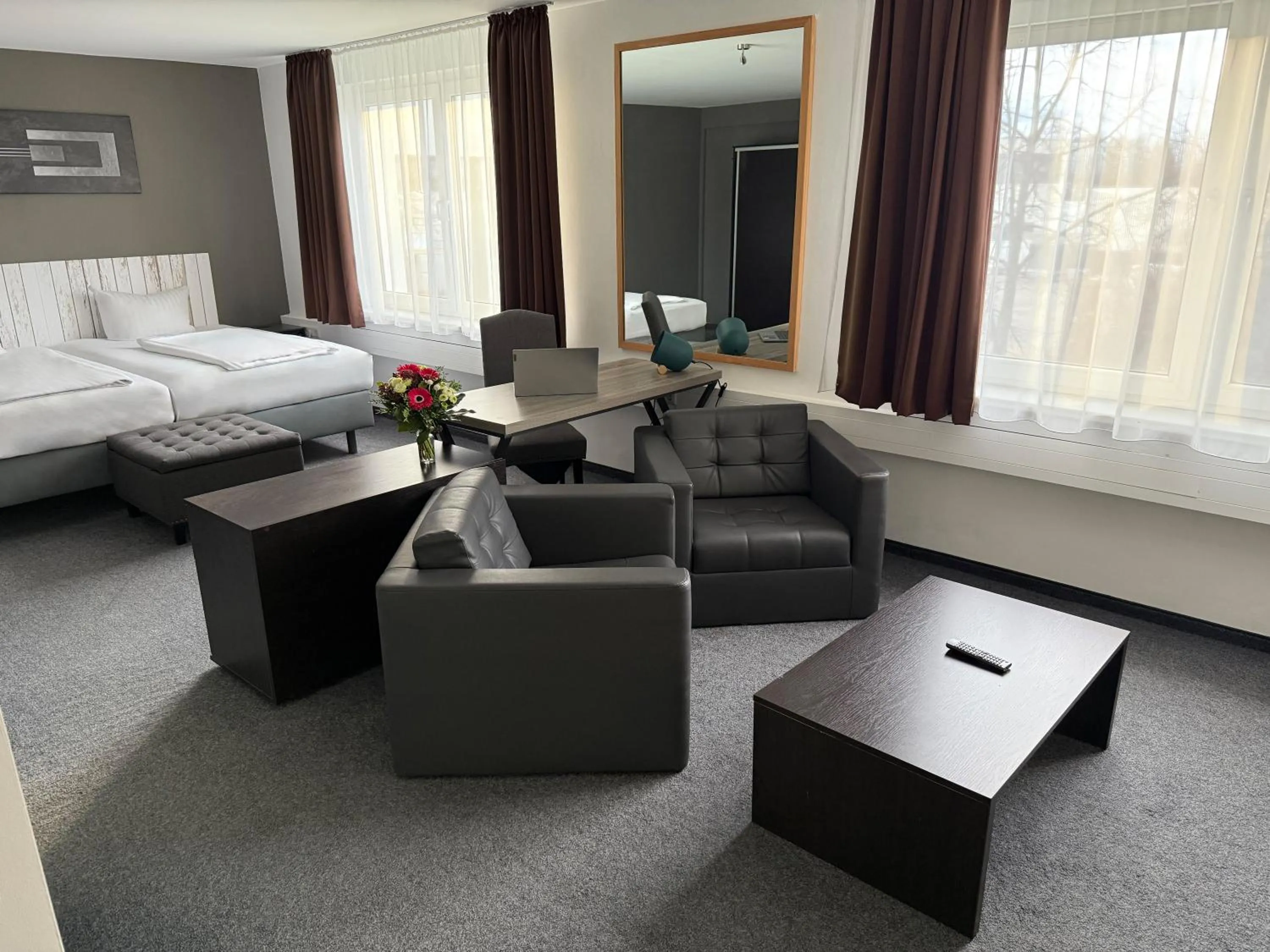 Photo of the whole room, Bed in Hotel Aviva