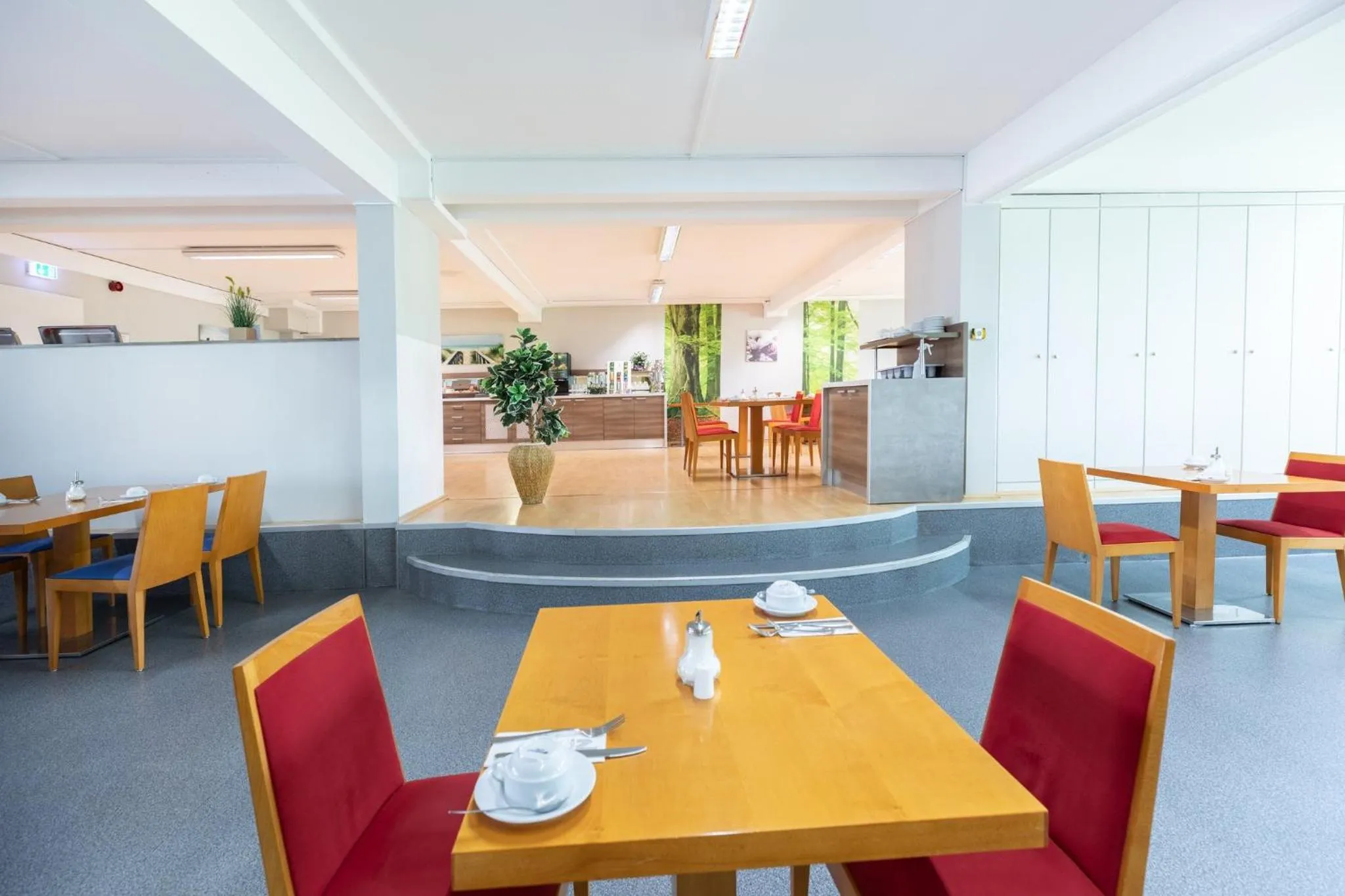 Breakfast in Hotel Aviva