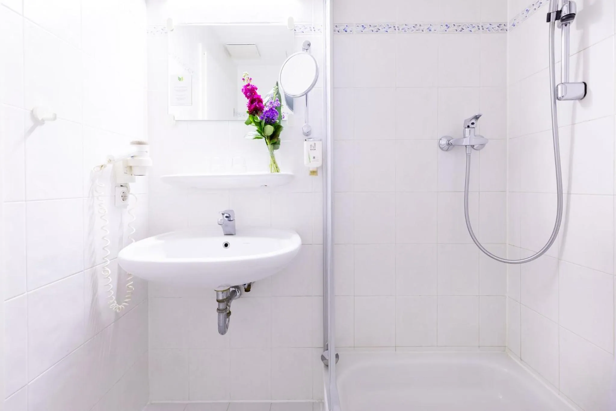 Bathroom in Hotel Aviva