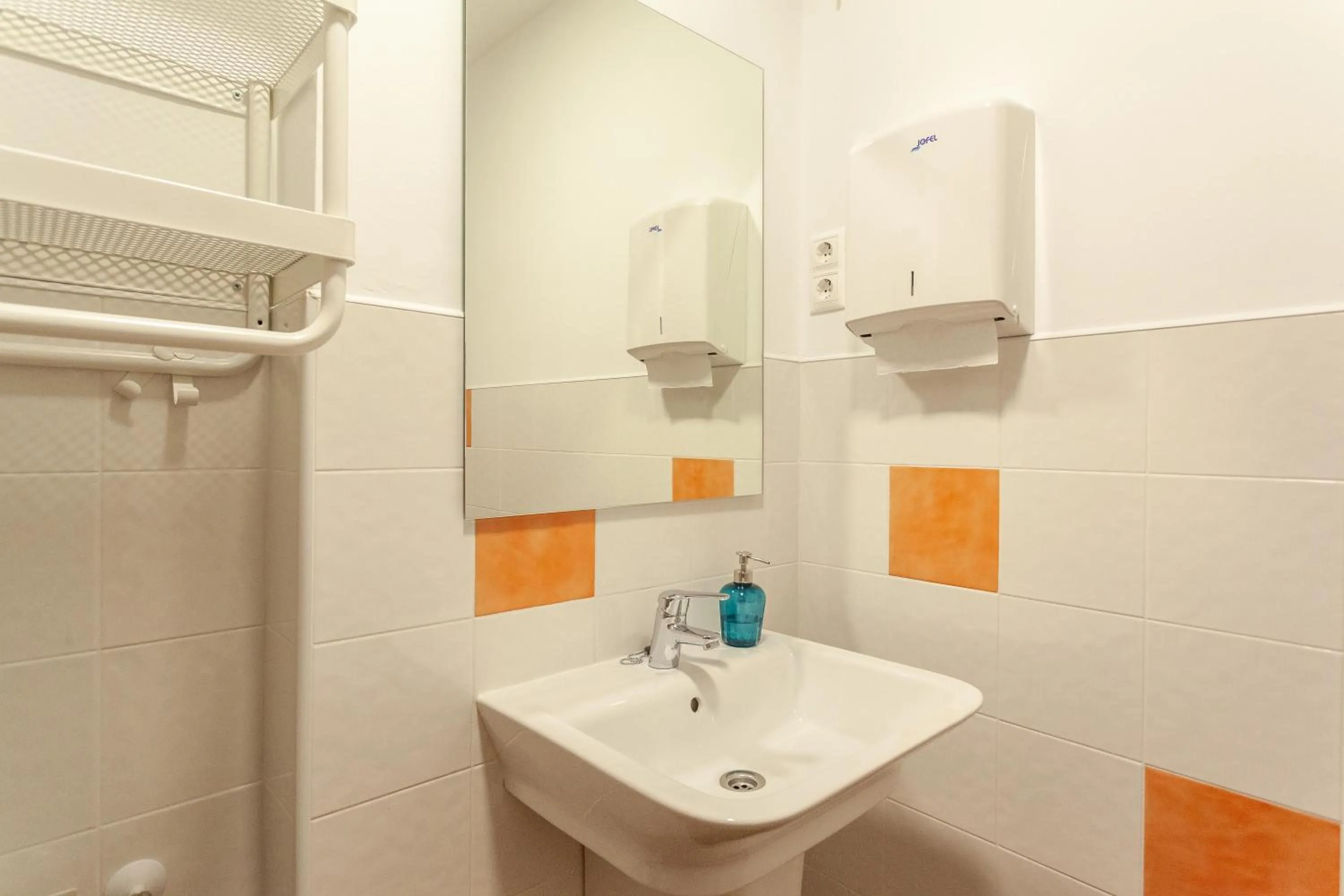 Bathroom in El Albergue de Sigüenza