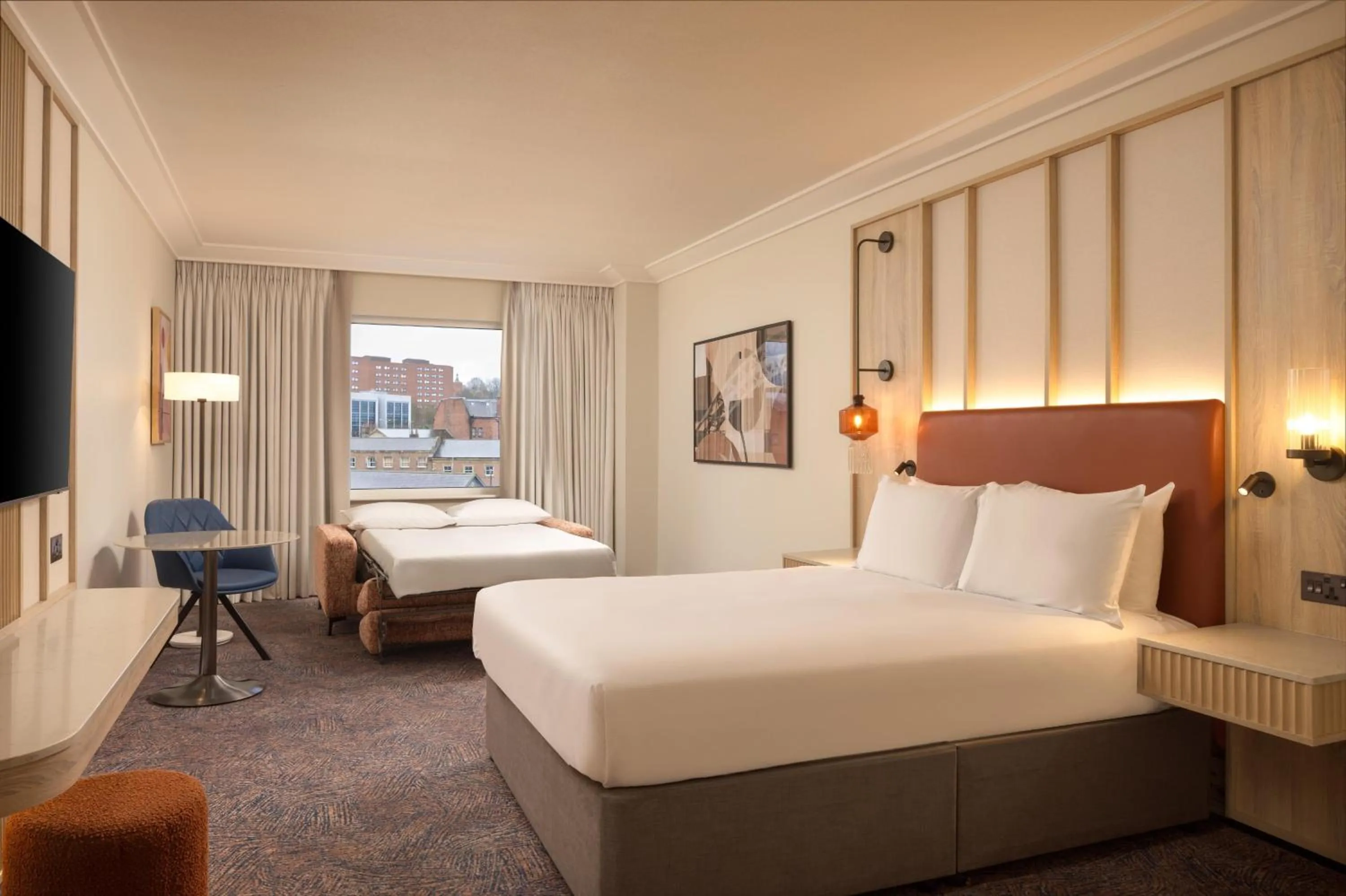 Living room, Bed in Hilton Newcastle Gateshead