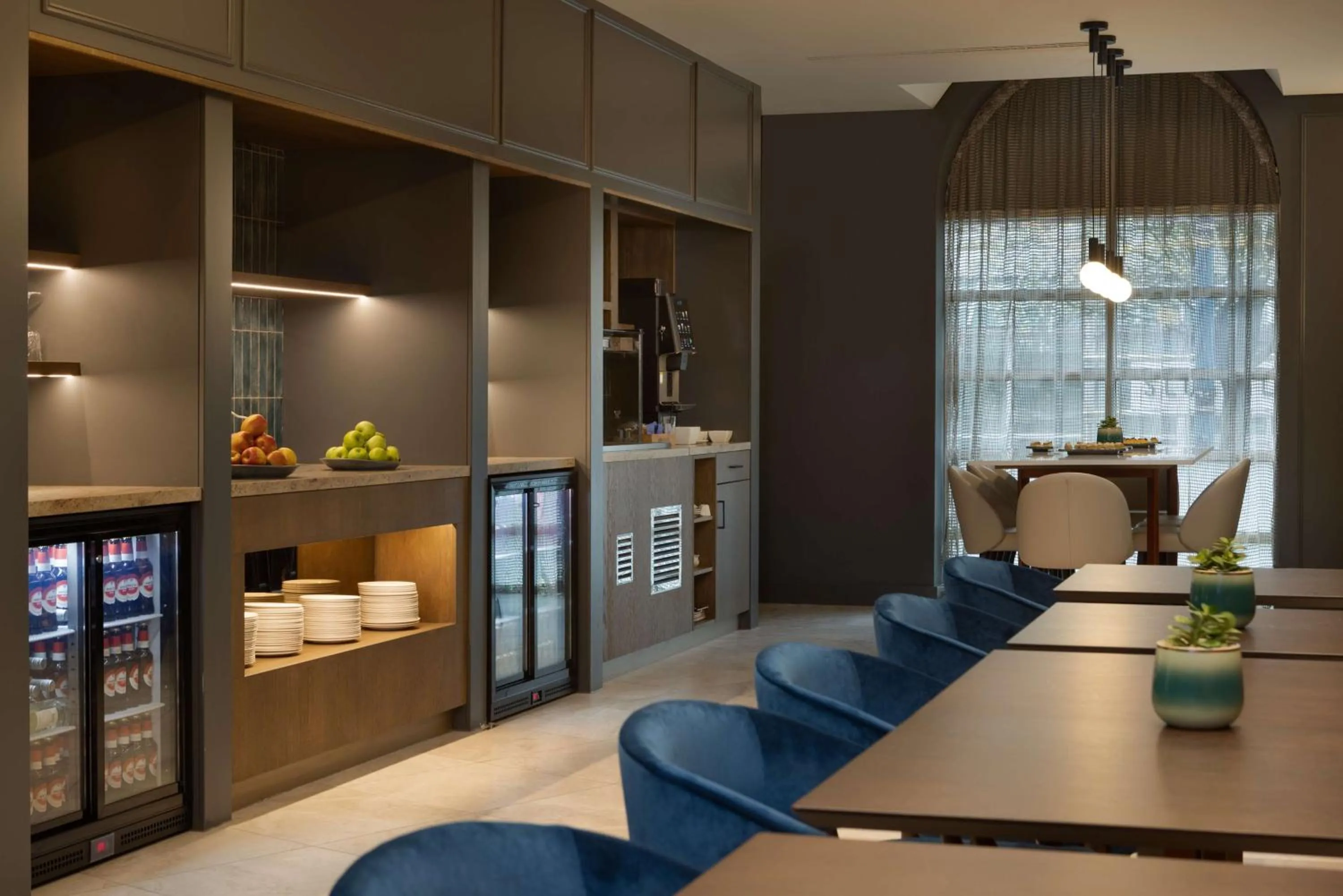 Property building in Hilton Cardiff