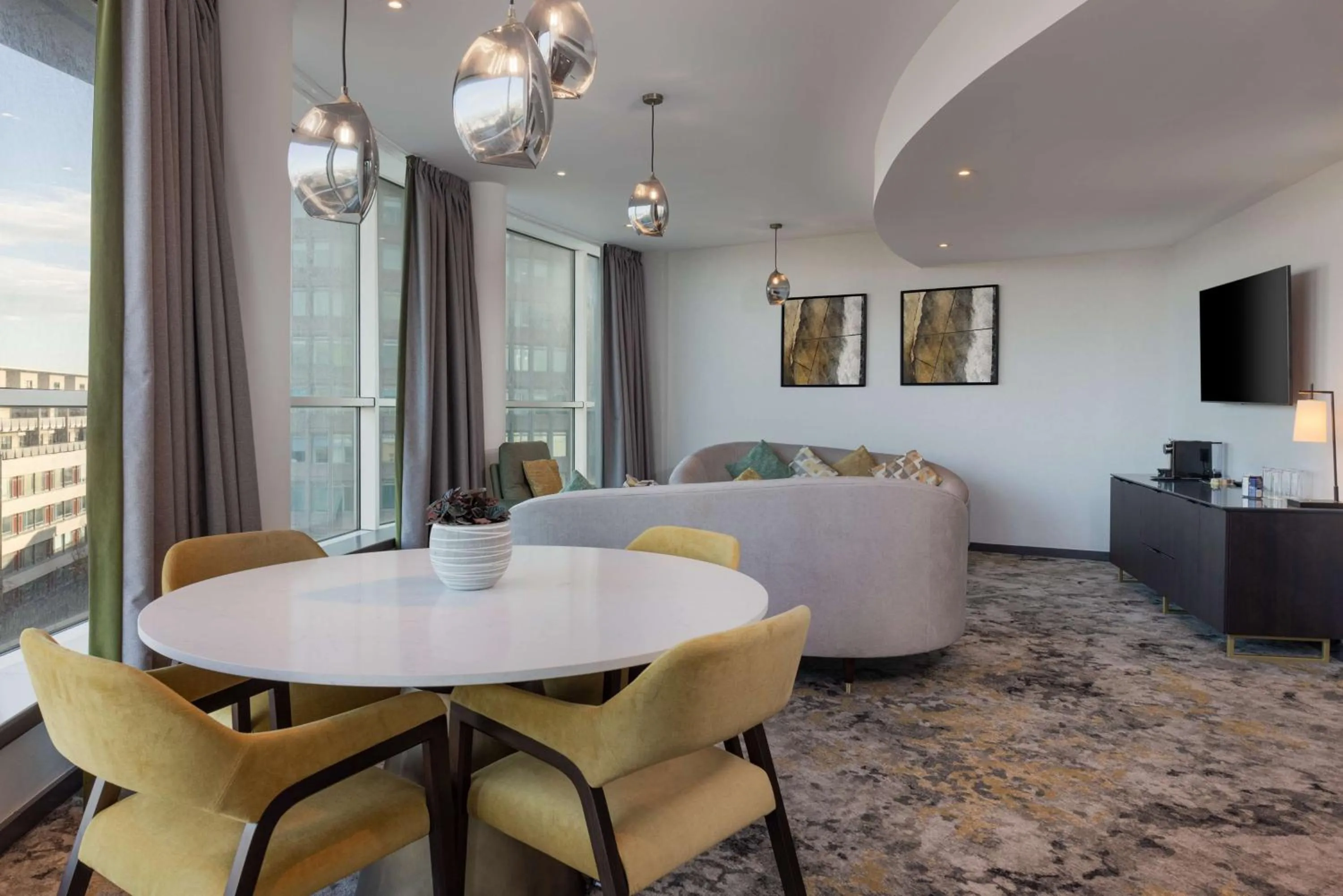 Living room in Hilton Cardiff