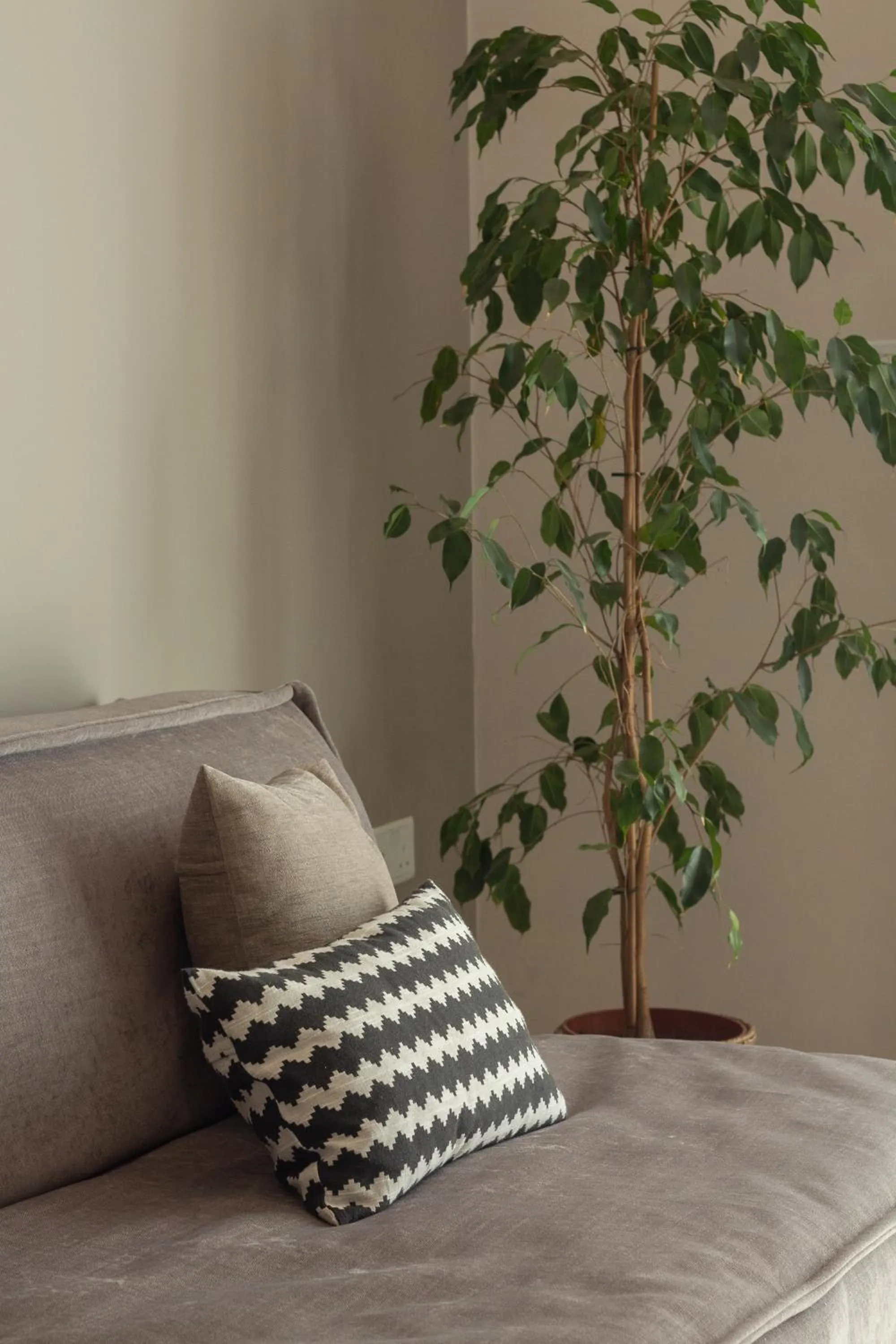 Decorative detail, Bed in Villa dei Venti