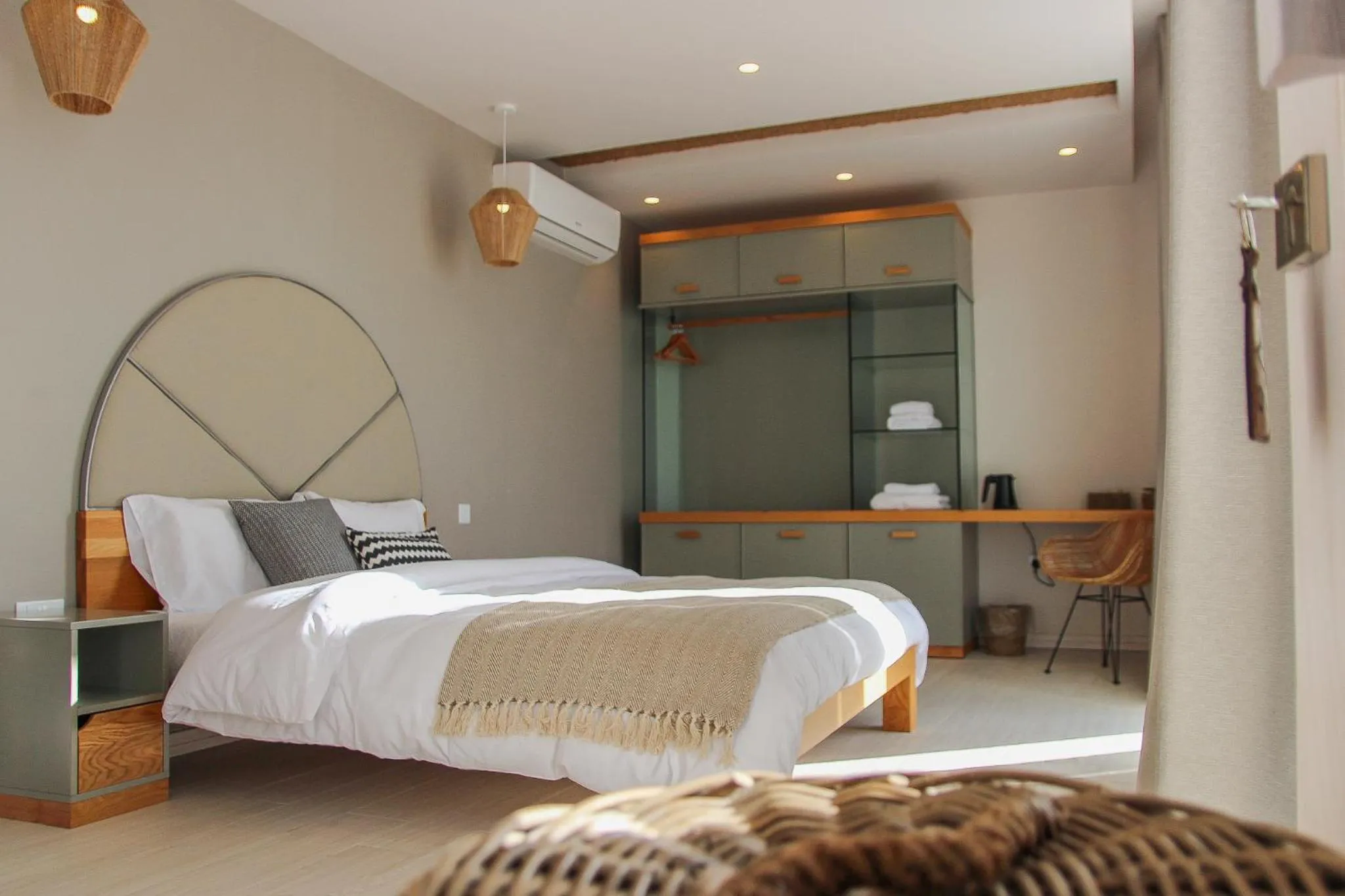 Decorative detail, Bed in Villa dei Venti