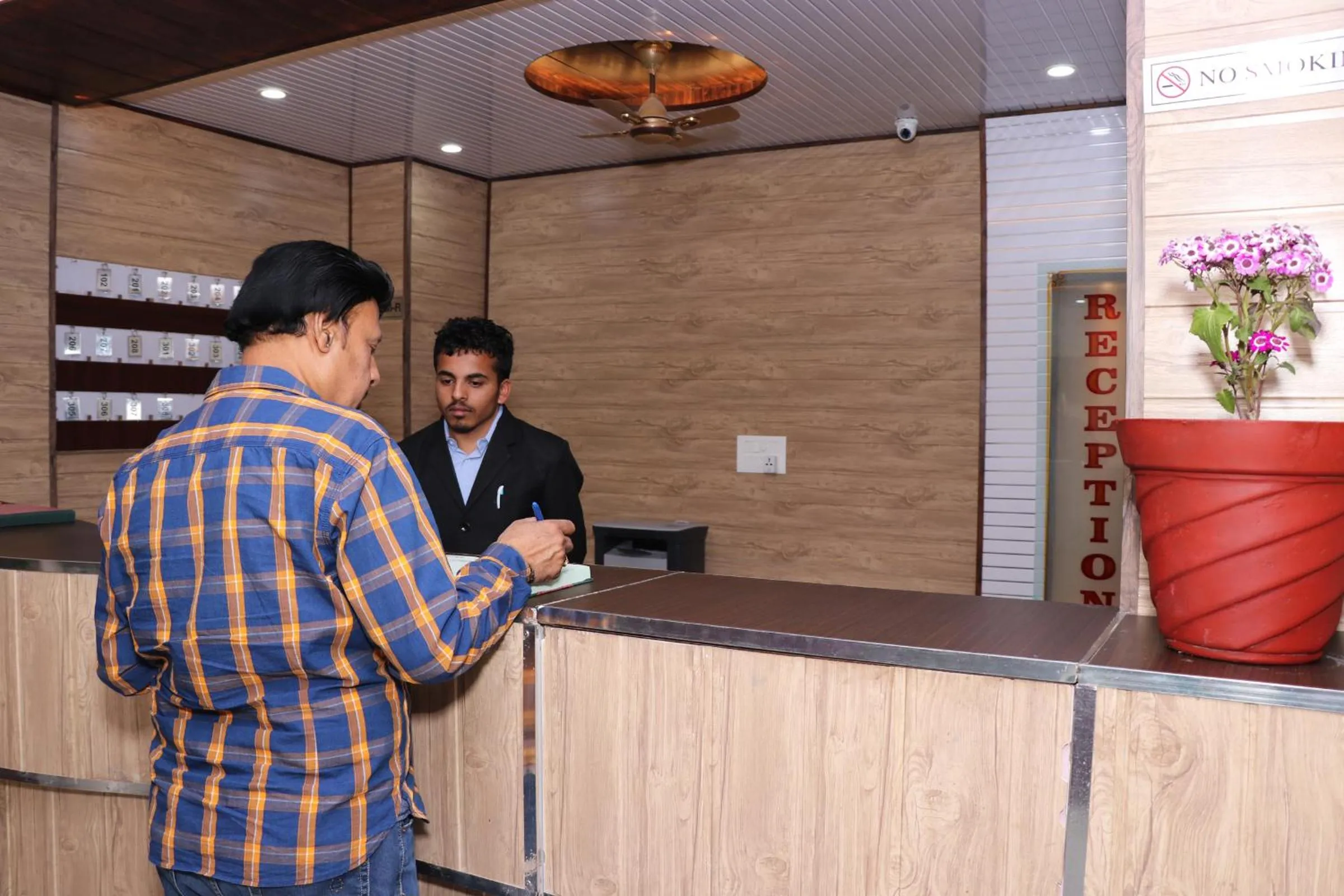 Lobby or reception in Hotel Ashiana Palampur