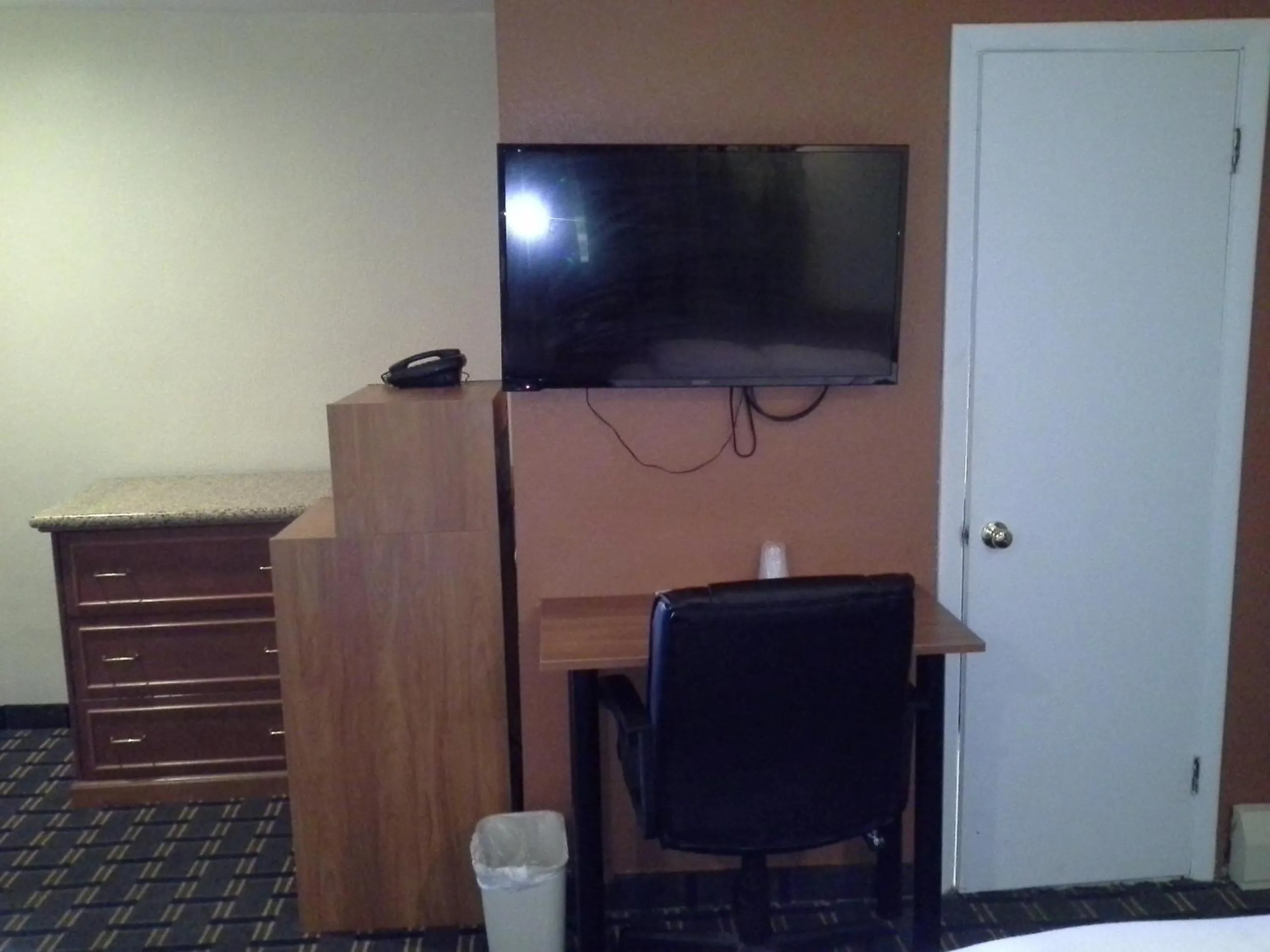 Economy Inn Tonawanda