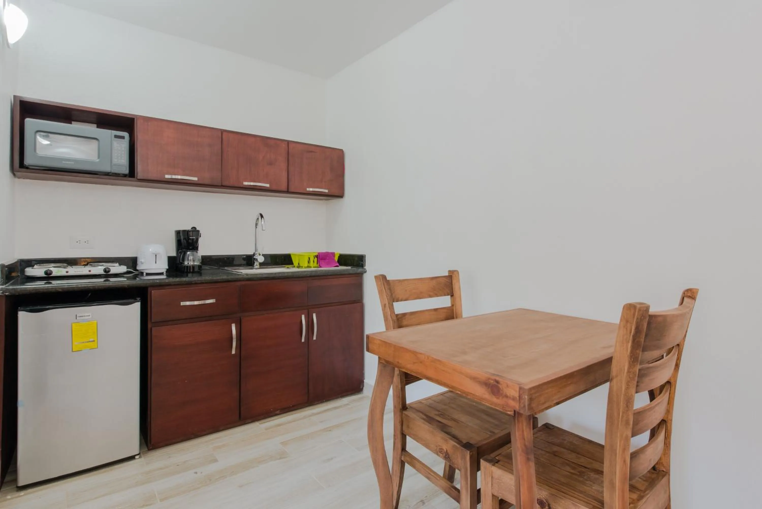 Villas Picalu Studios & Suites