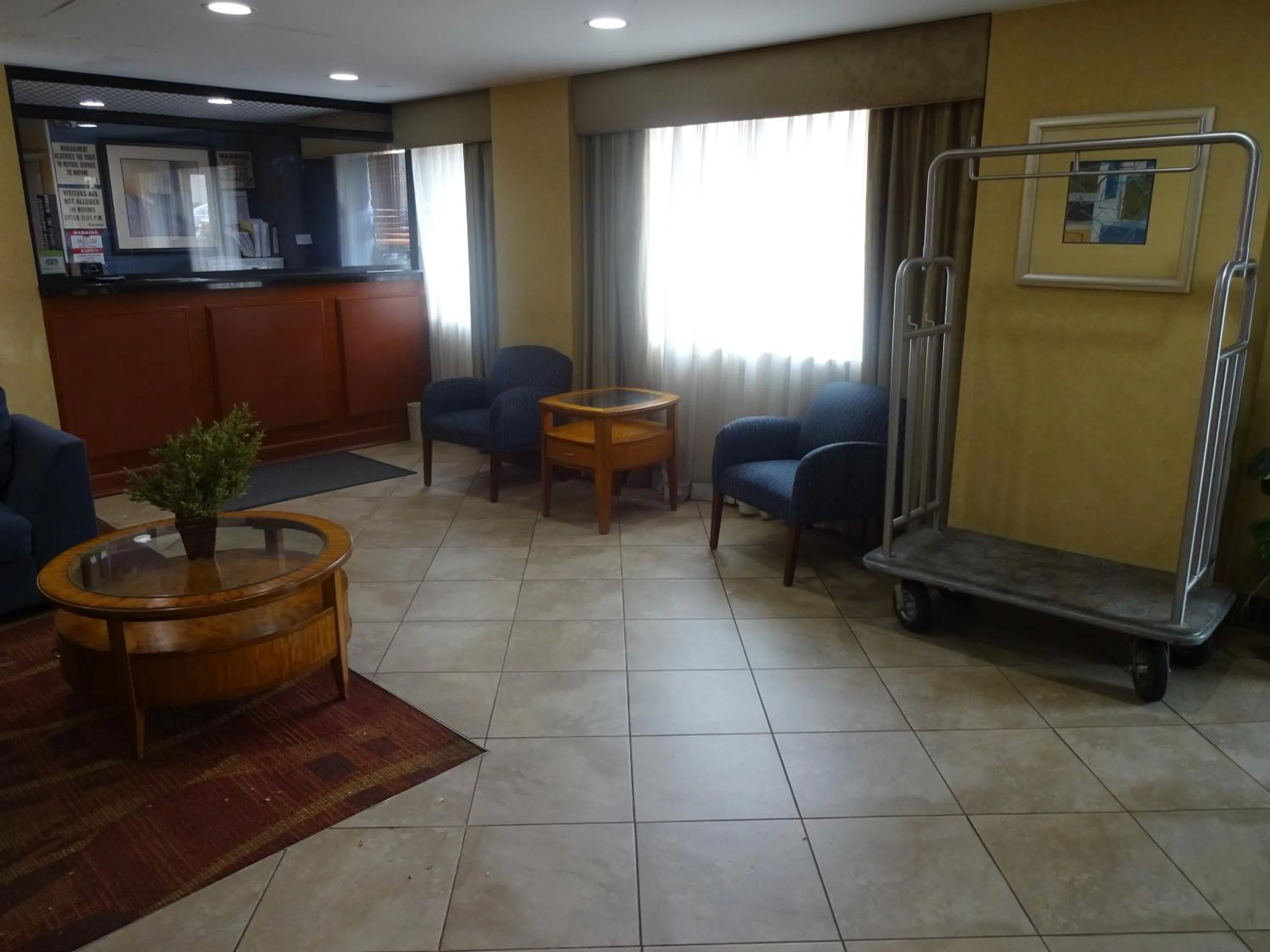 Lobby or reception in Sheridan Hotel