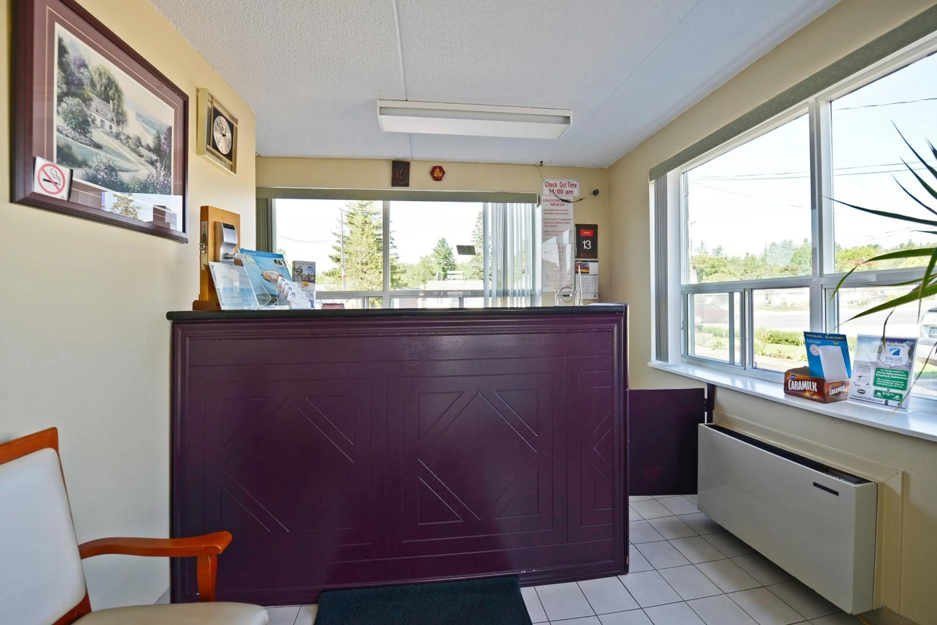 Day in Angus Inn Motel