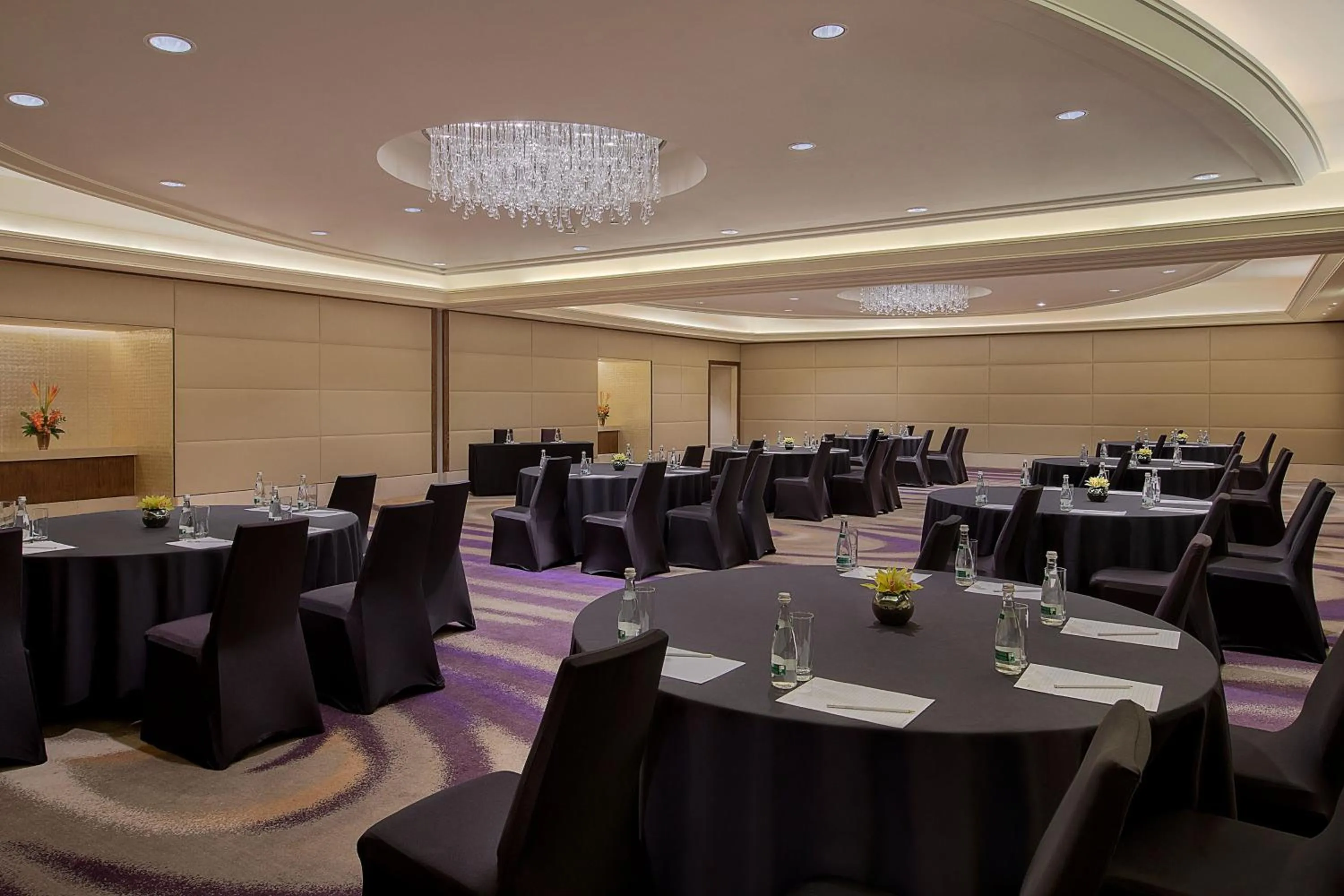 Meeting/conference room in VOGO Abu Dhabi Golf Resort & Spa Formerly The Westin Abu Dhabi Golf Resort & Spa