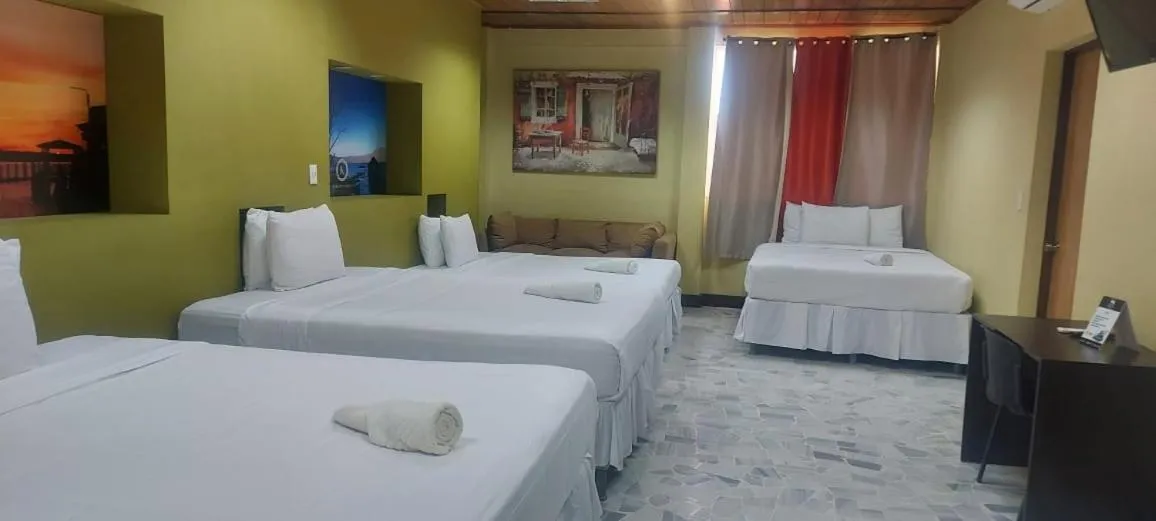 Bed in Kartagus Hotel