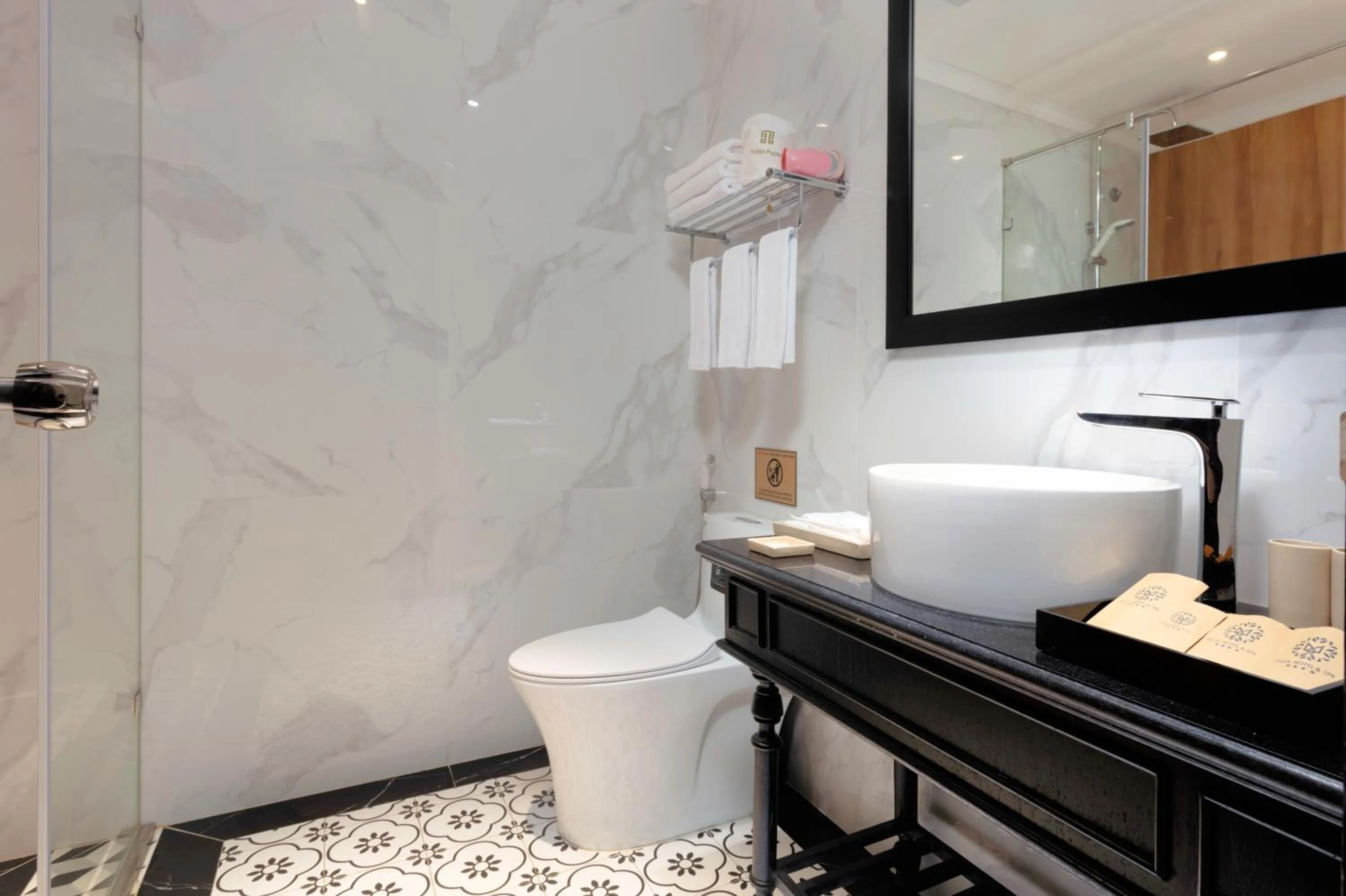 Bathroom in Hanoi Media Hotel & Spa