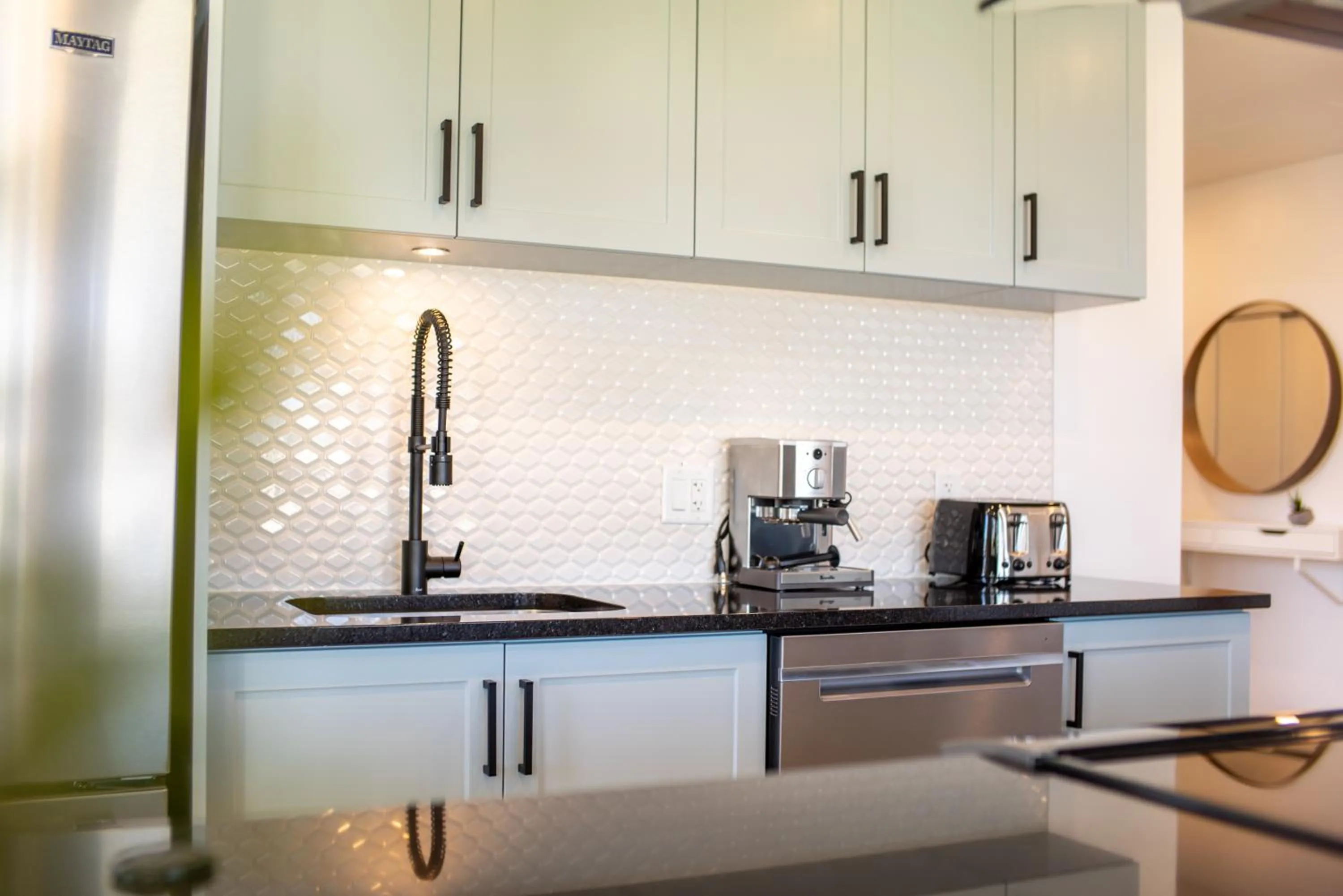 Kitchen or kitchenette in Aux Havres Urbains - Le Penthouse de la 3ième Avenue