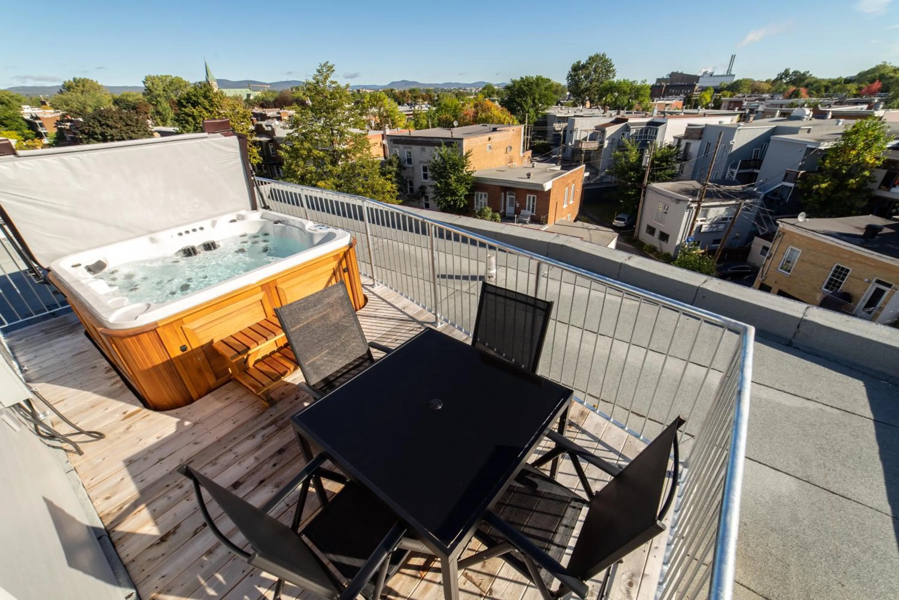 Balcony/Terrace in Aux Havres Urbains - Le Penthouse de la 3ième Avenue