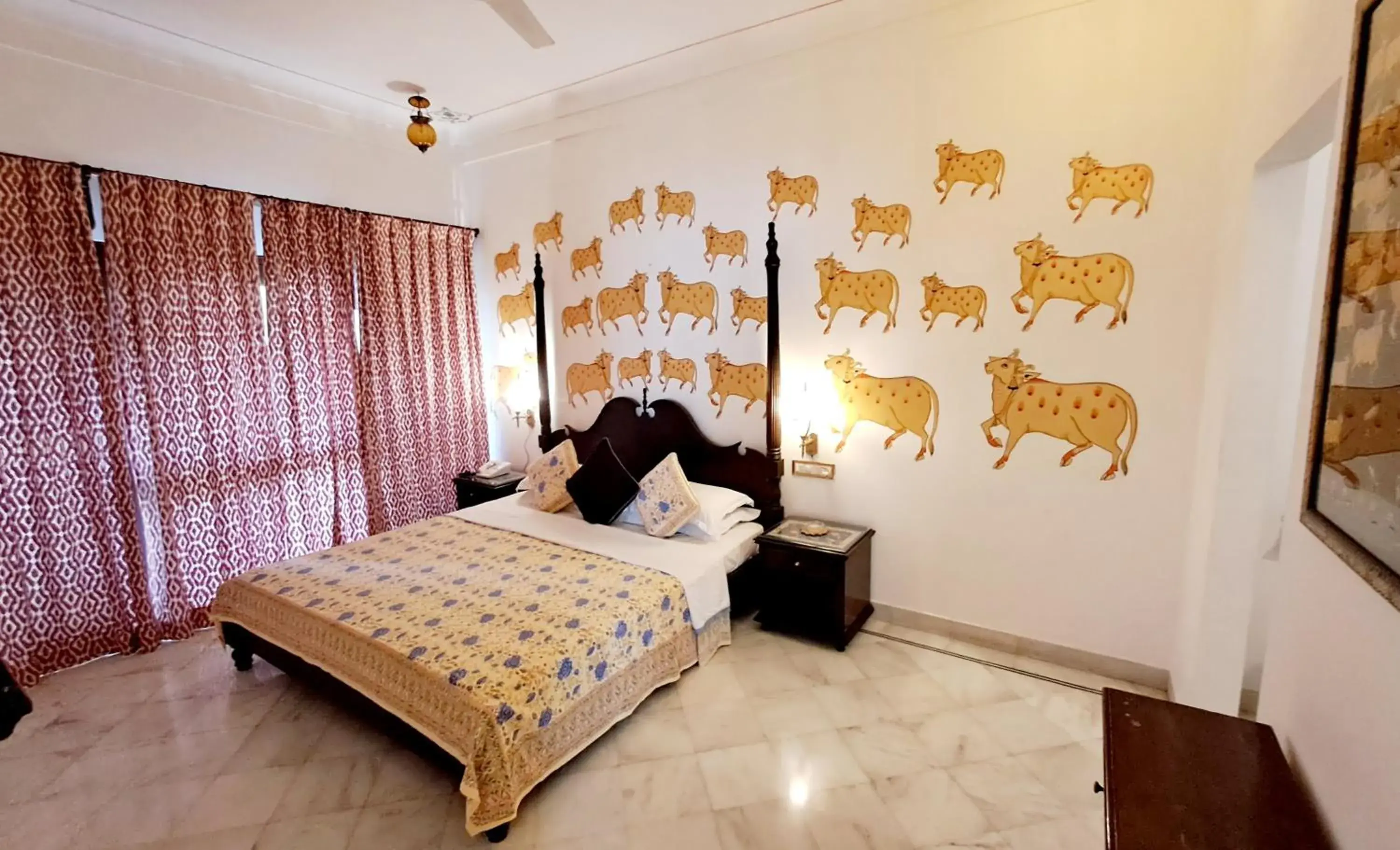 Deluxe Double or Twin Room in Mahendra Prakash Deluxe Double or Twin Room in Mahendra Prakash