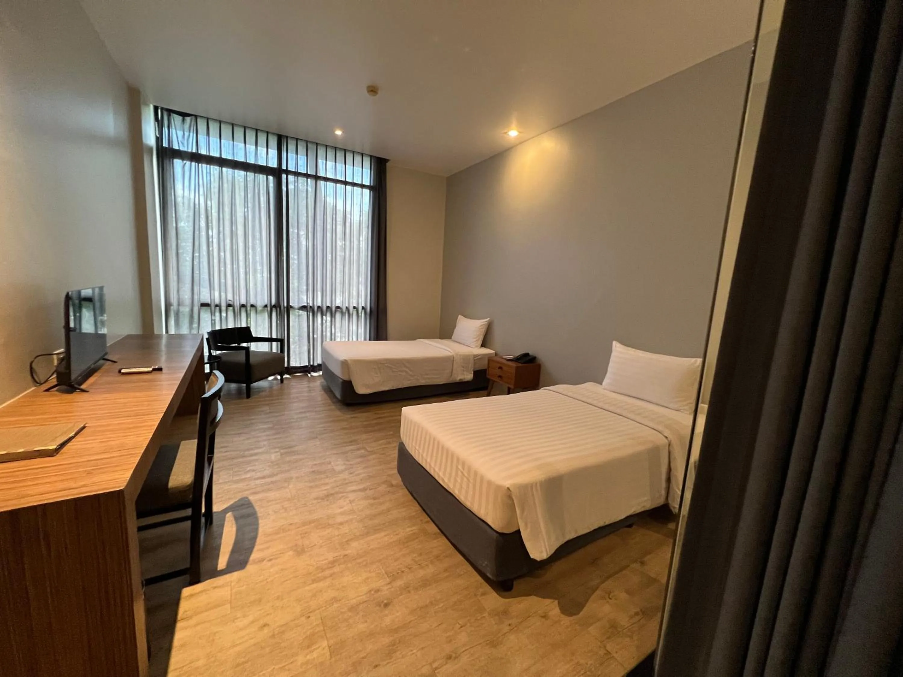 Bed in Vismaya Suvarnabhumi Hotel