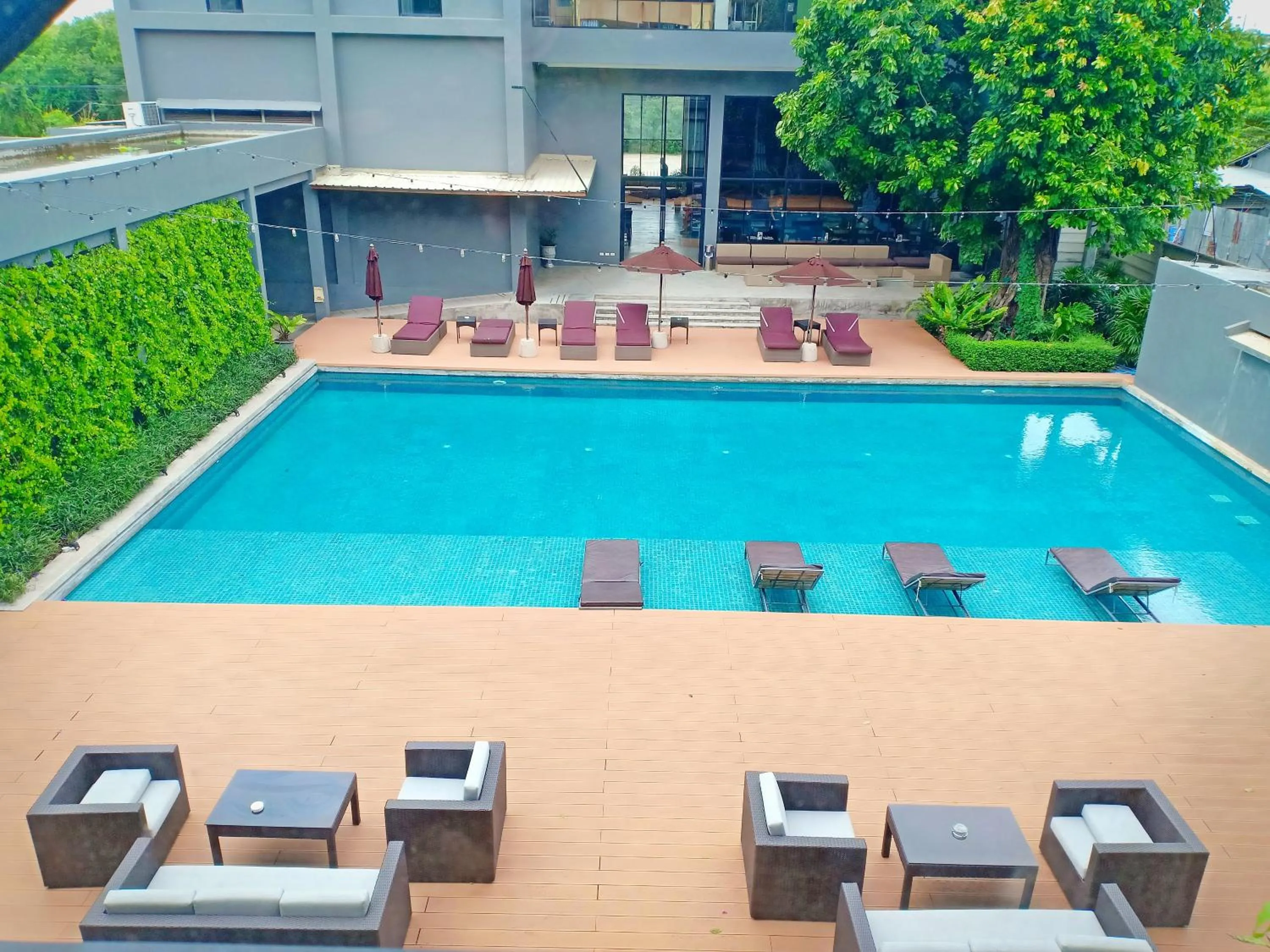 Pool view in Vismaya Suvarnabhumi Hotel