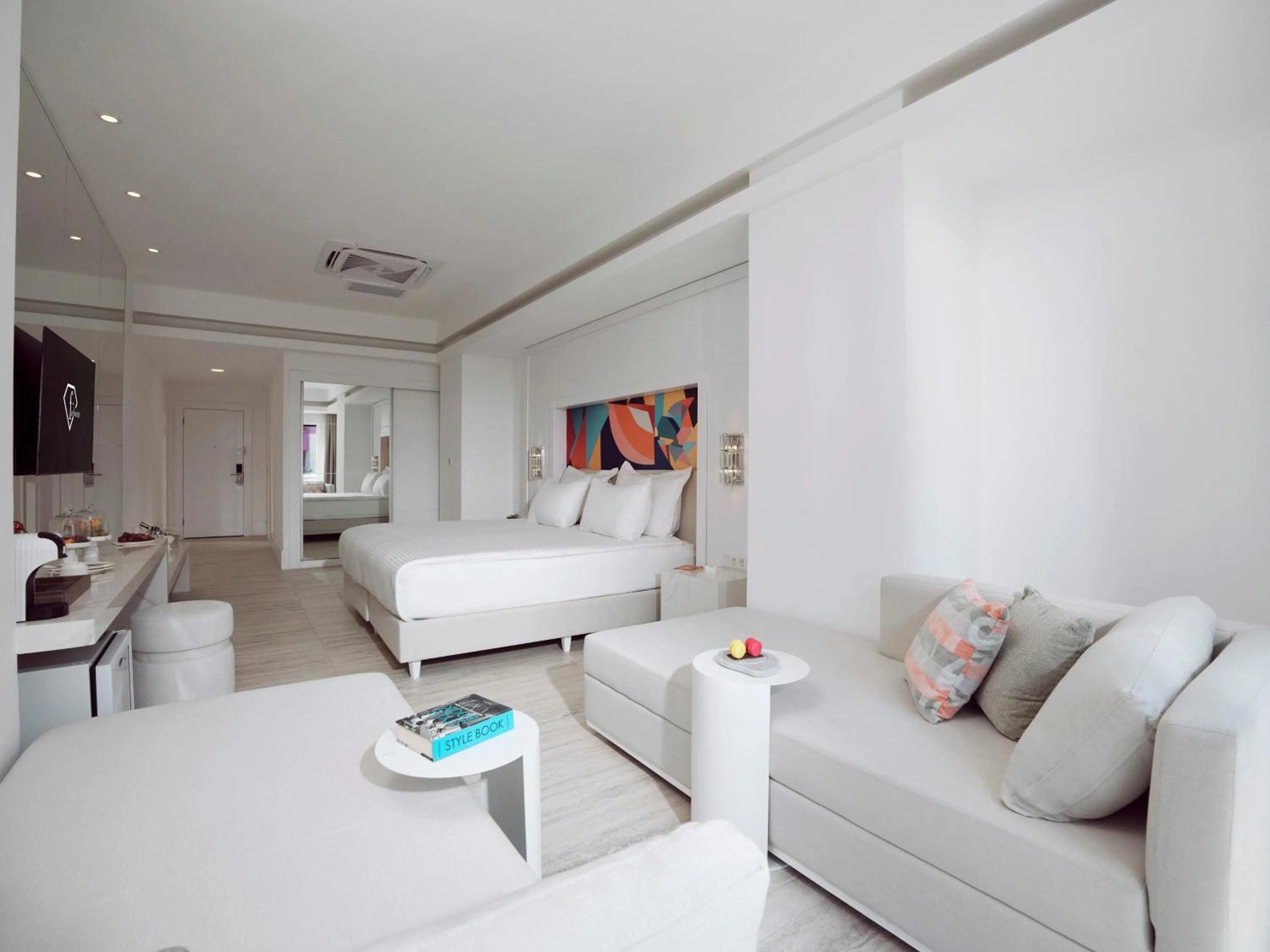 Photo of the whole room in FashionTV Luxe Resort