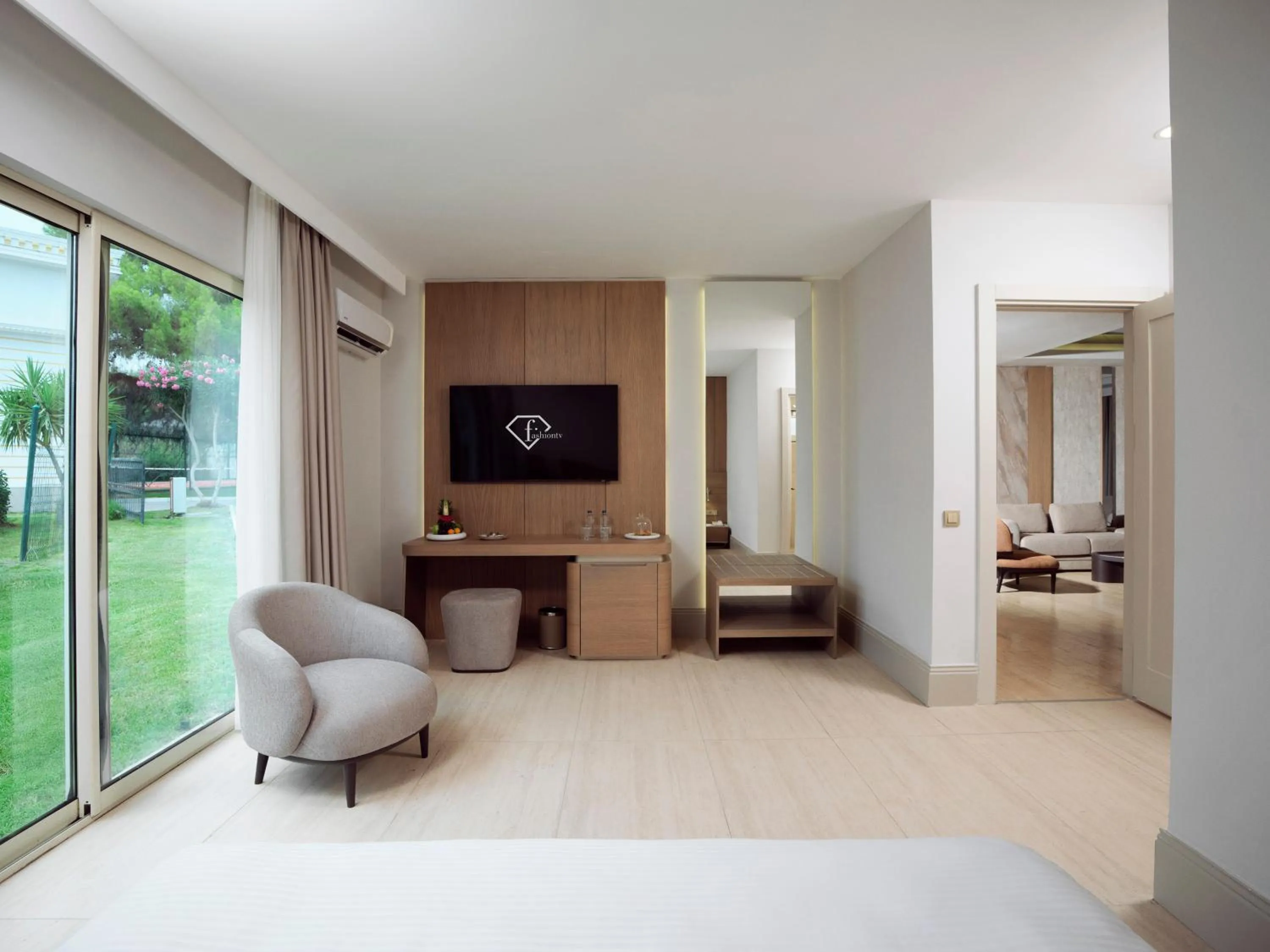 Bed in FashionTV Luxe Resort