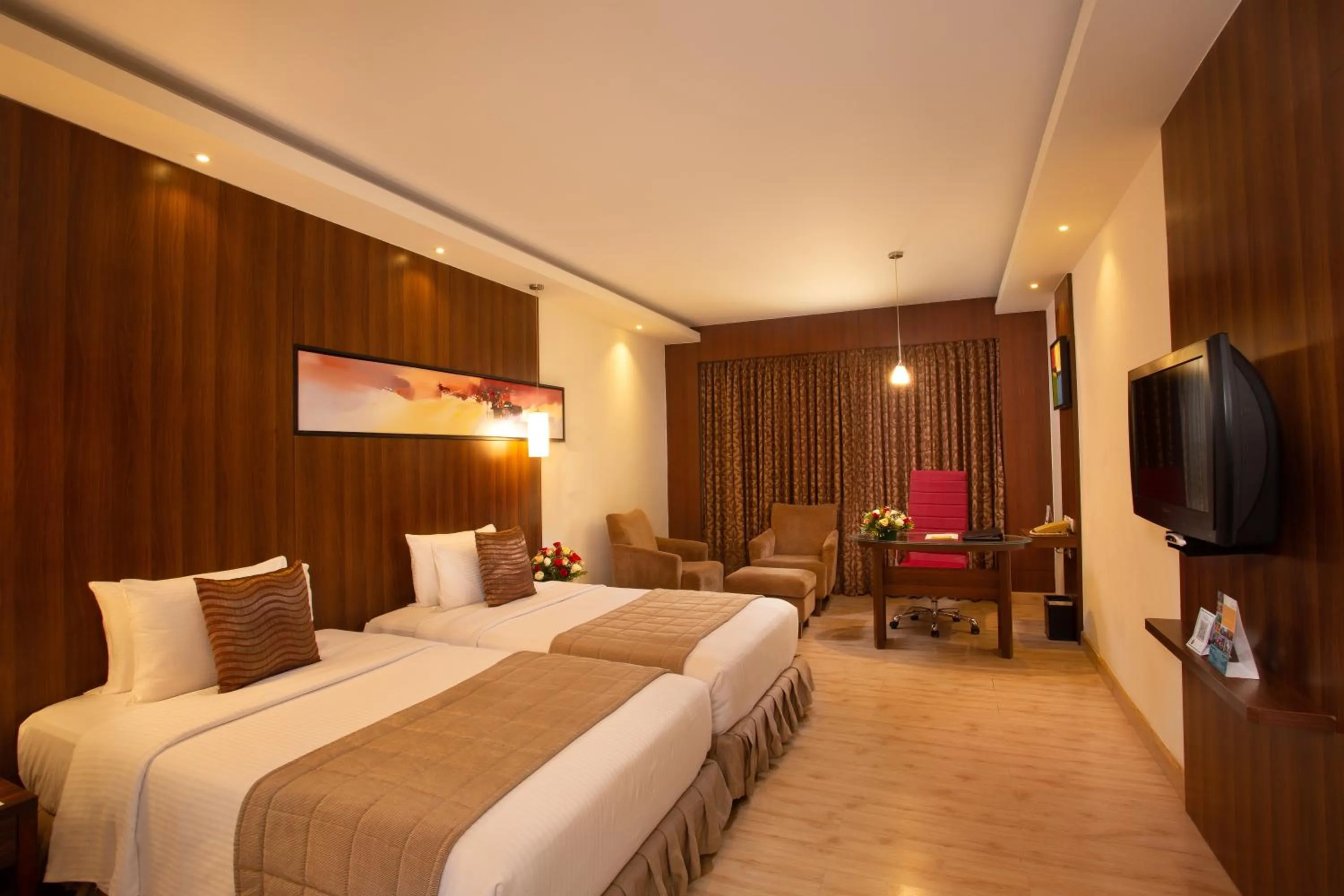 Photo of the whole room, Bed in Gokulam Park Coimbatore