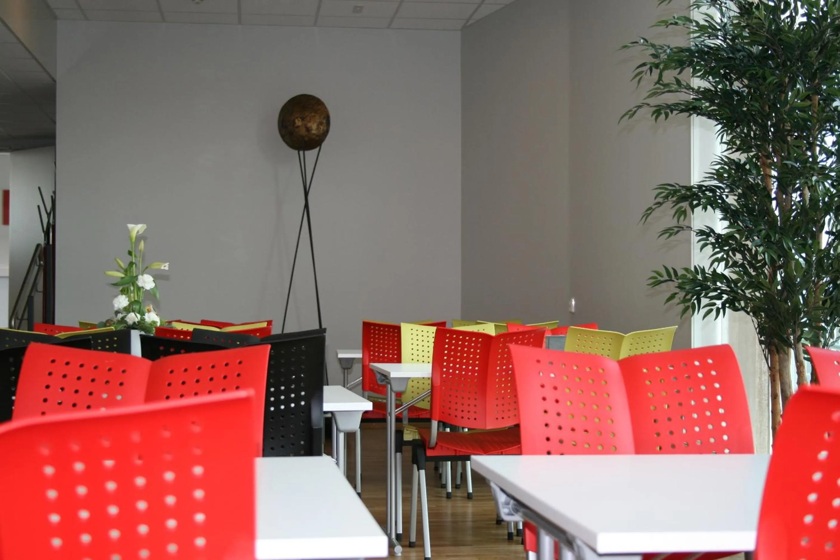 Restaurant/places to eat in P-Hotels Brattøra